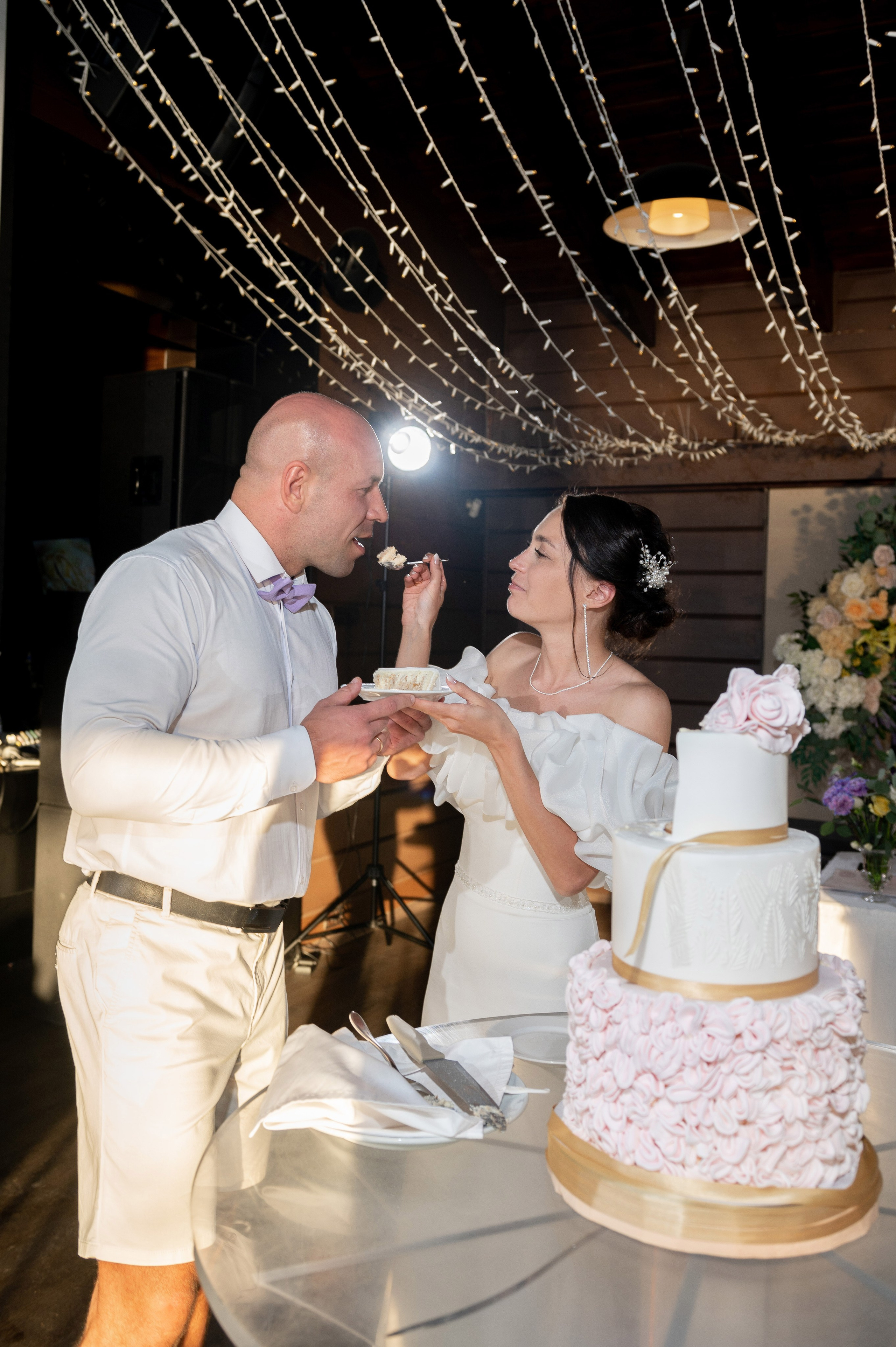 Летняя свадьба В Санкт-Петербурге и красивой выездной регистрацией Даши и Саши. Воздушная свадебная фотосессия в Петербурге. Портретный, семейный и свадебный фотограф в Санкт-Петербурге и в Пушкине Ширяев Денис