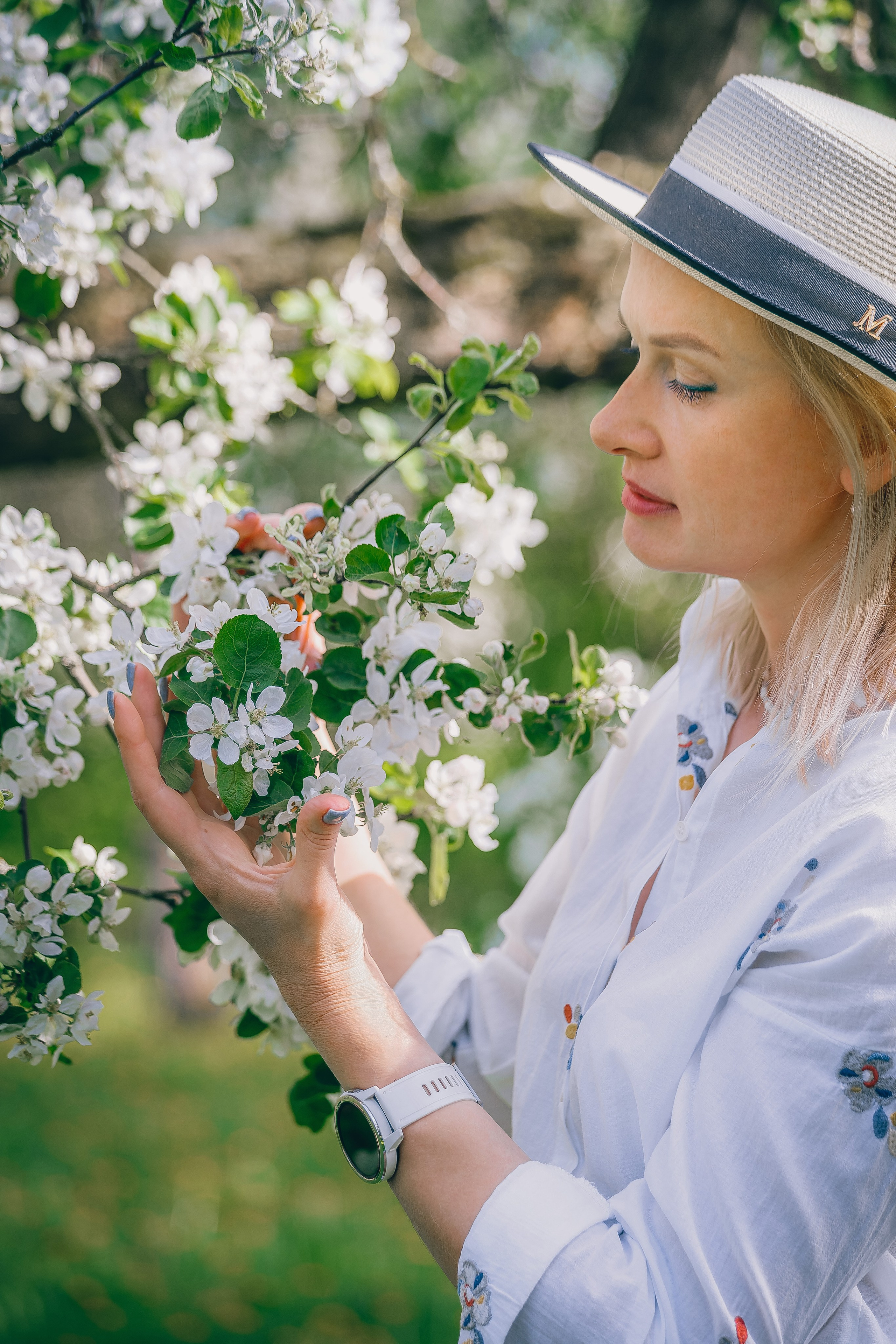 Весенняя фотосессия в цветении. Фотограф в Минске Екатерина Тузова