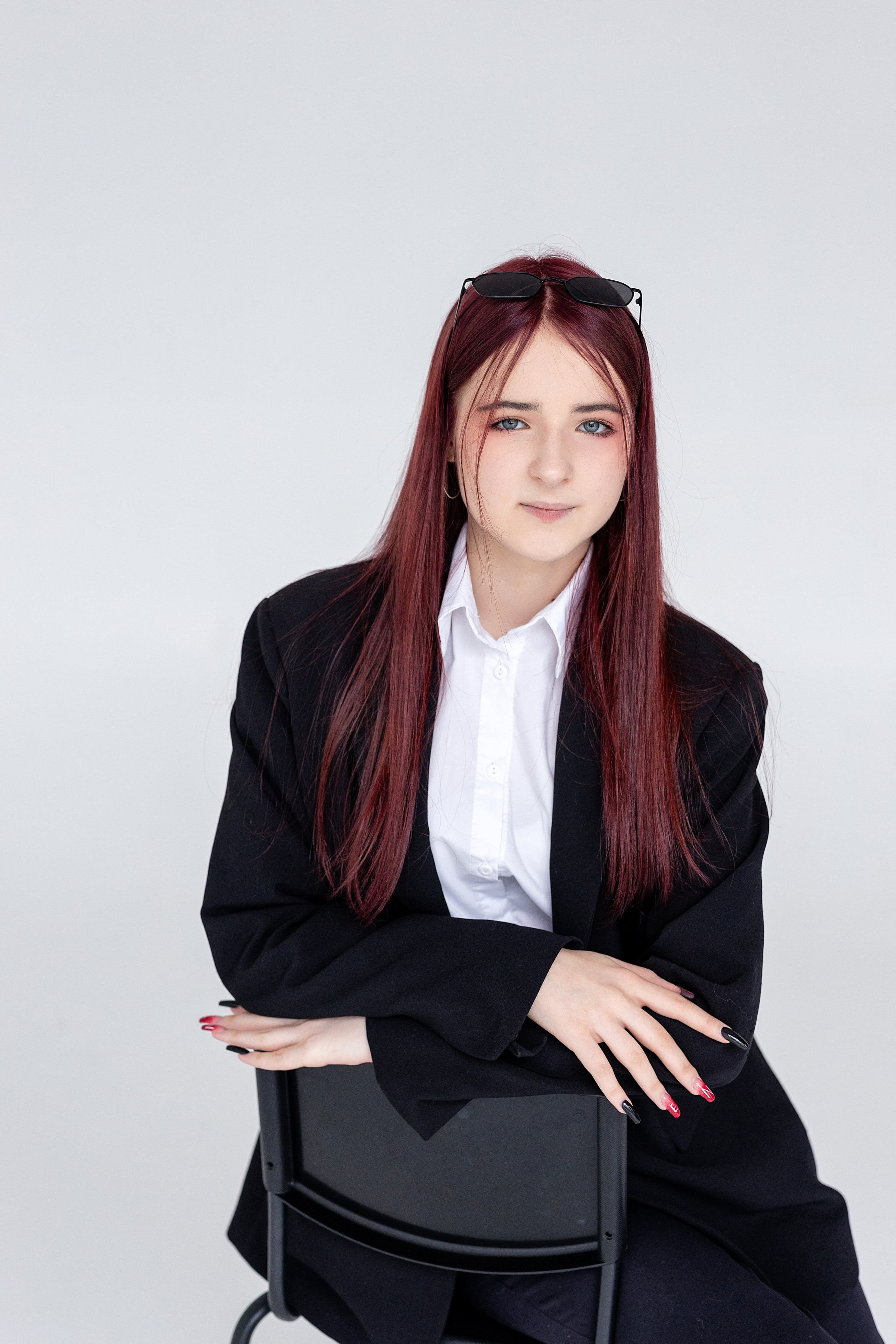 69 Школа, 9 класс. Стильный выпускной альбом Владивосток фотограф Вероника Мигачева