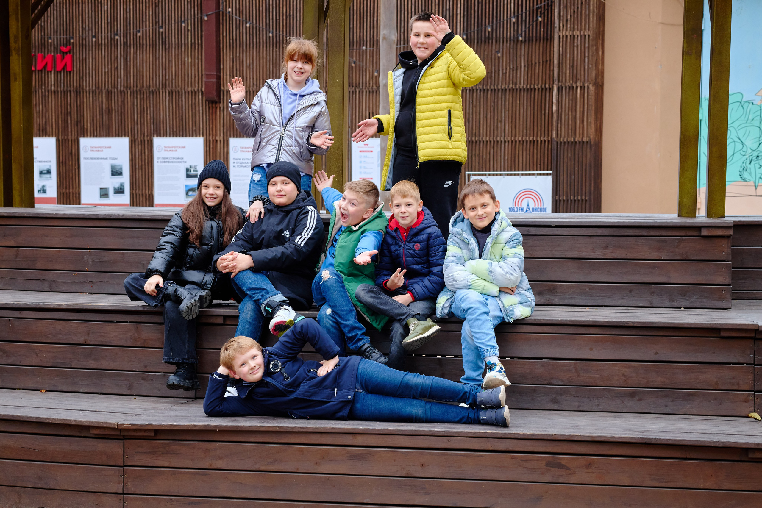 Сьемка для Выпускного Альбома В Парке. Фотограф Выпускные альбомы Таганрог Сергей Коробченко