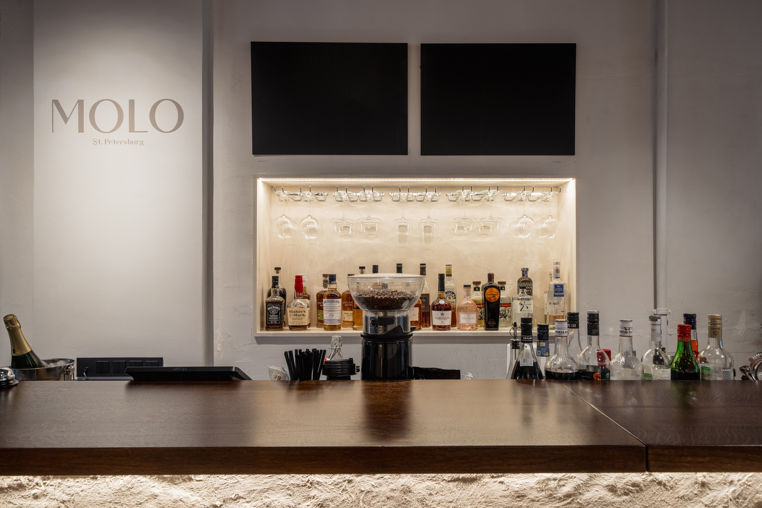 Molo Hotel. Svyatoslav Bunkov | photographer