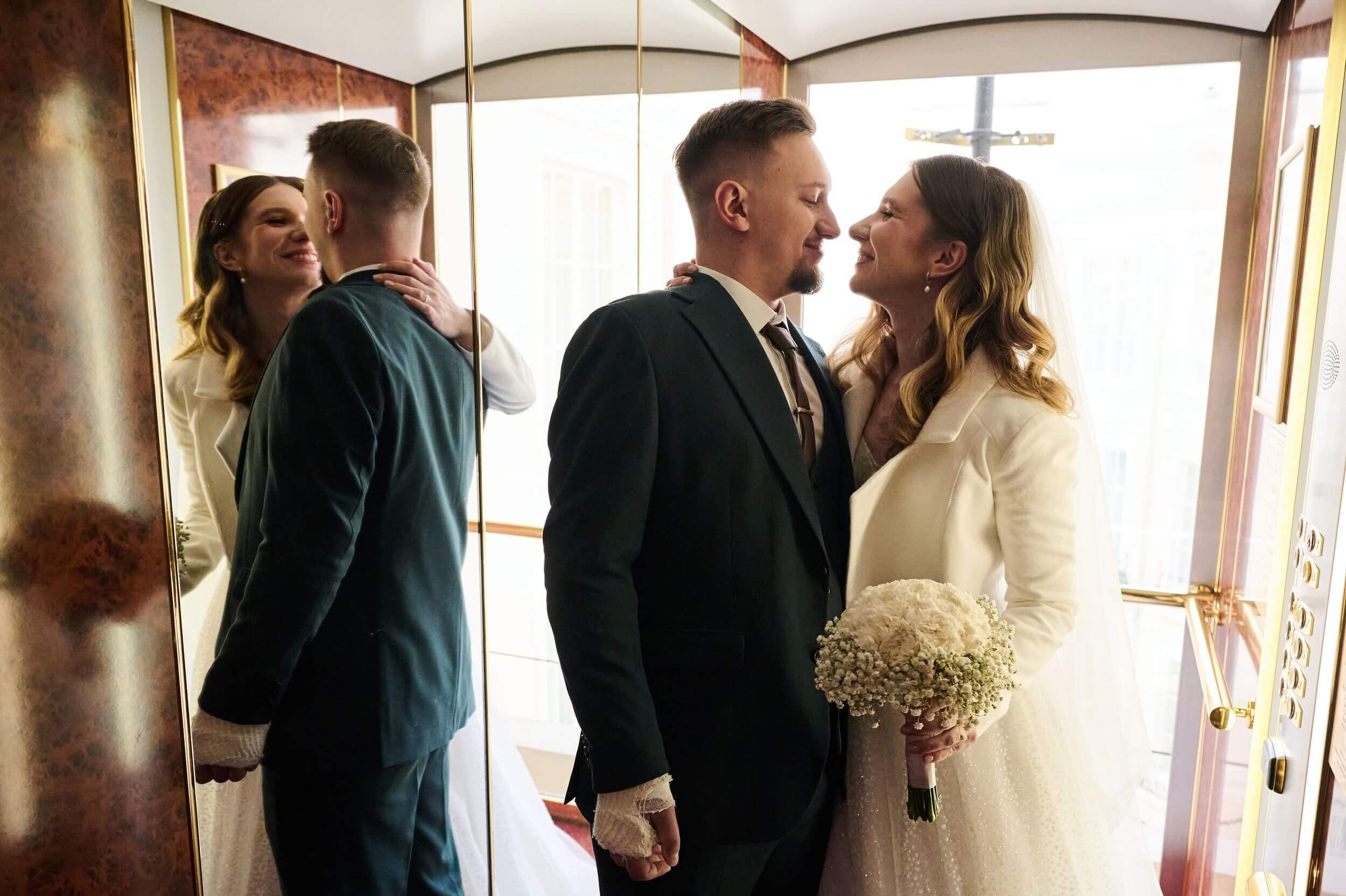 Свадебный фотограф СПб — свадьба в Академии Штиглица и втором дворце на Фурштатской. Свадебный фотограф в Санкт-Петербурге Петергофе Пушкине Саша Галлс / Александр Галлс