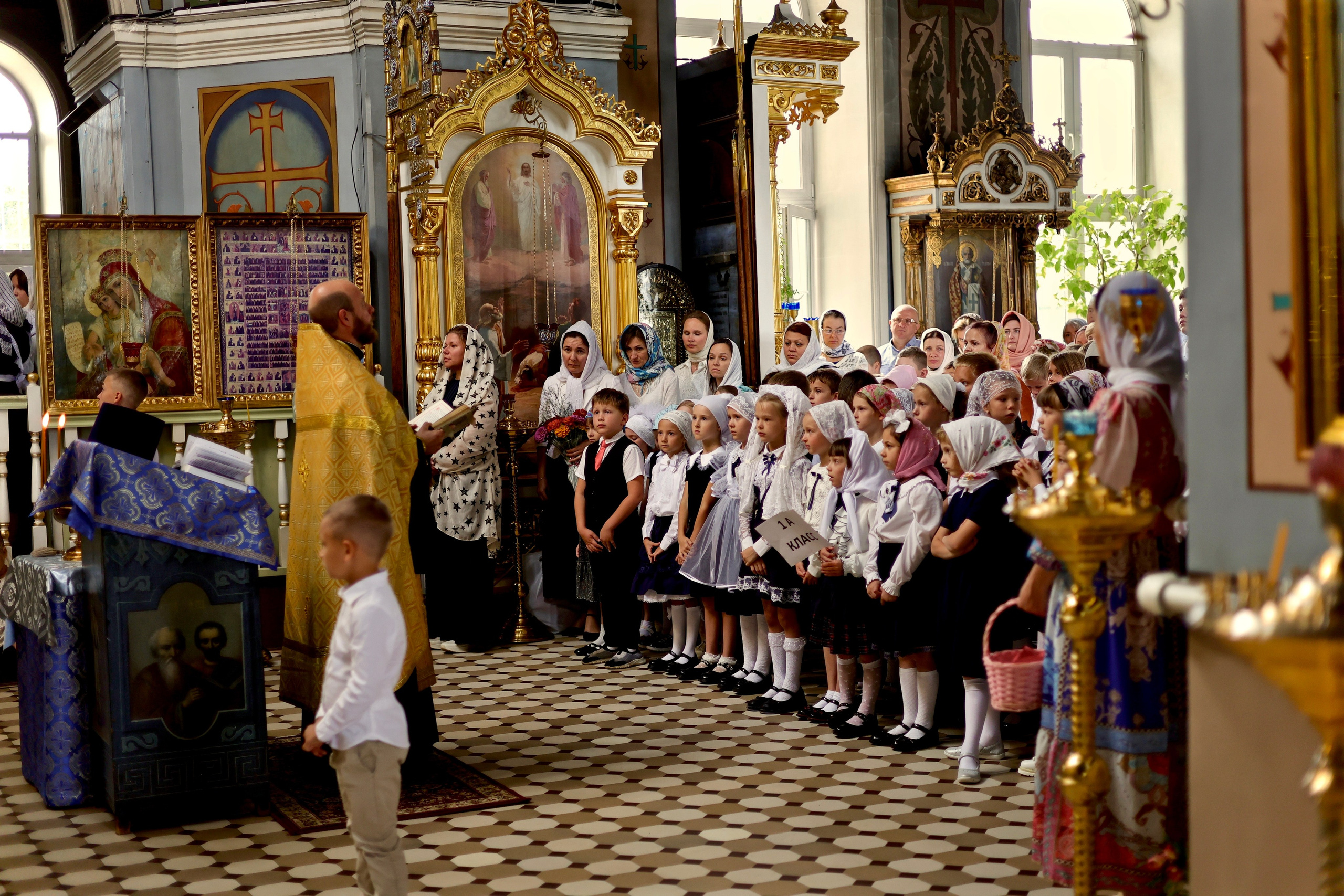 Съемка 1 сентября.В добрый путь — первоклассники!. Свадебный и семейный фотограф-Королева Натали/Раменское-Жуковский-Москва/тел.+7 (985) 153-75-43
