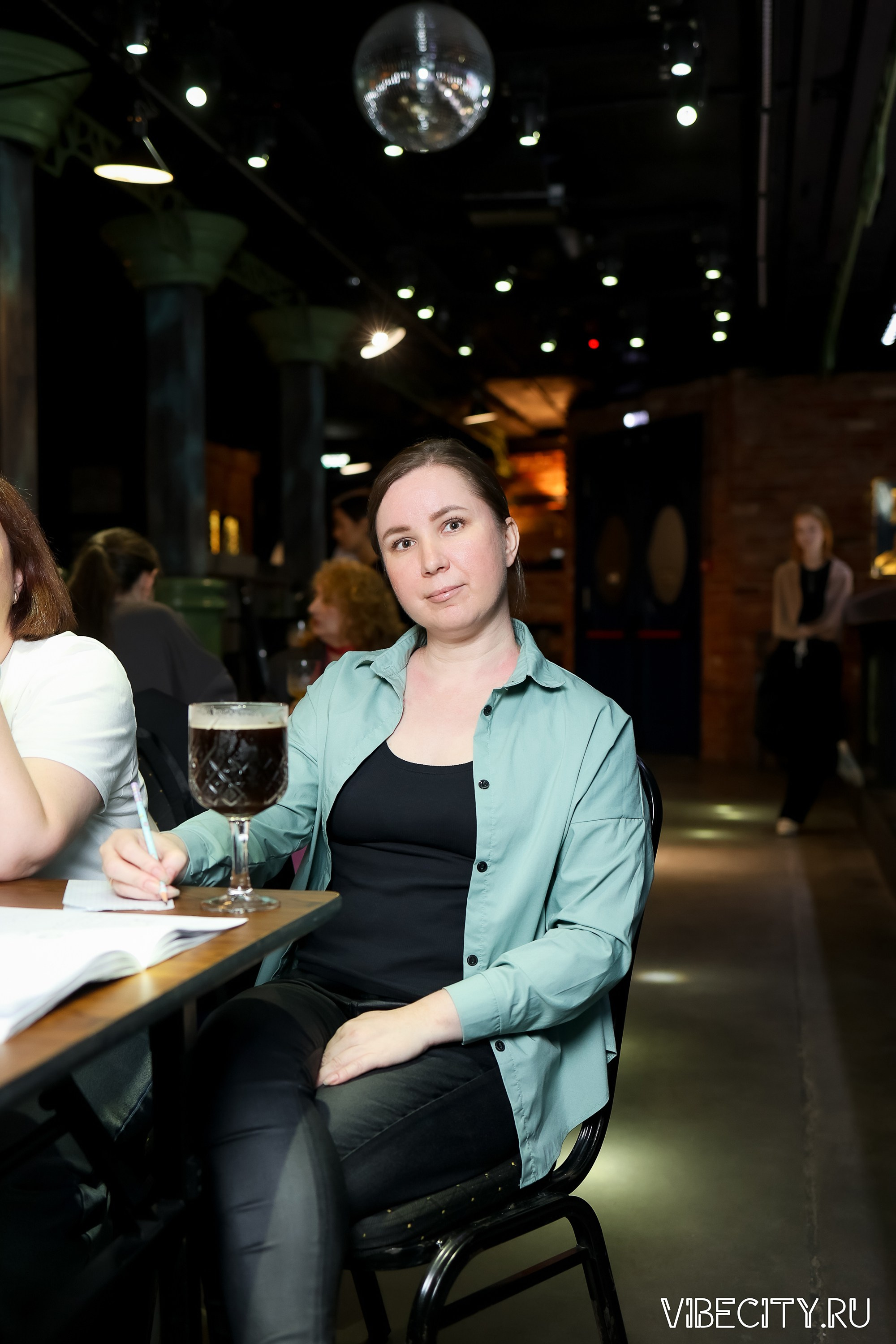 КВИЗ WHOIS. VIBECITY.RU Вайб Сити Ру Фоторепортажи Фотоотчеты Калининград