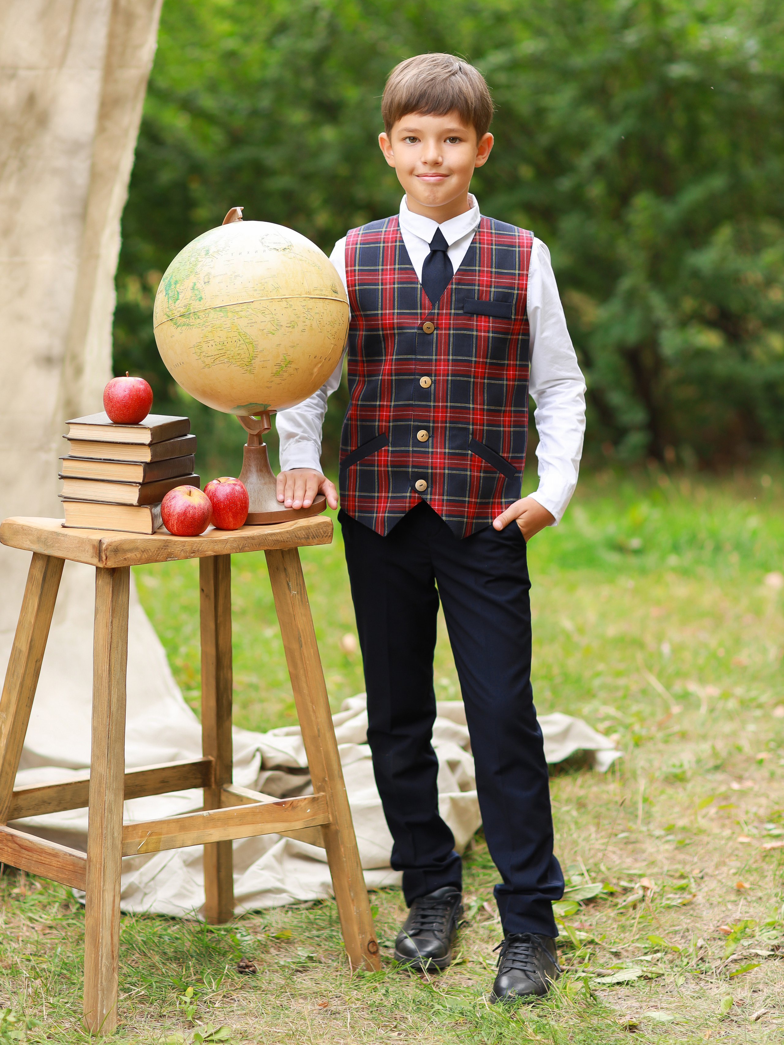 Команда фотостудии Fotobook. Выпускные альбомы в Тюмени для школ, садов, вузов спортивных секций