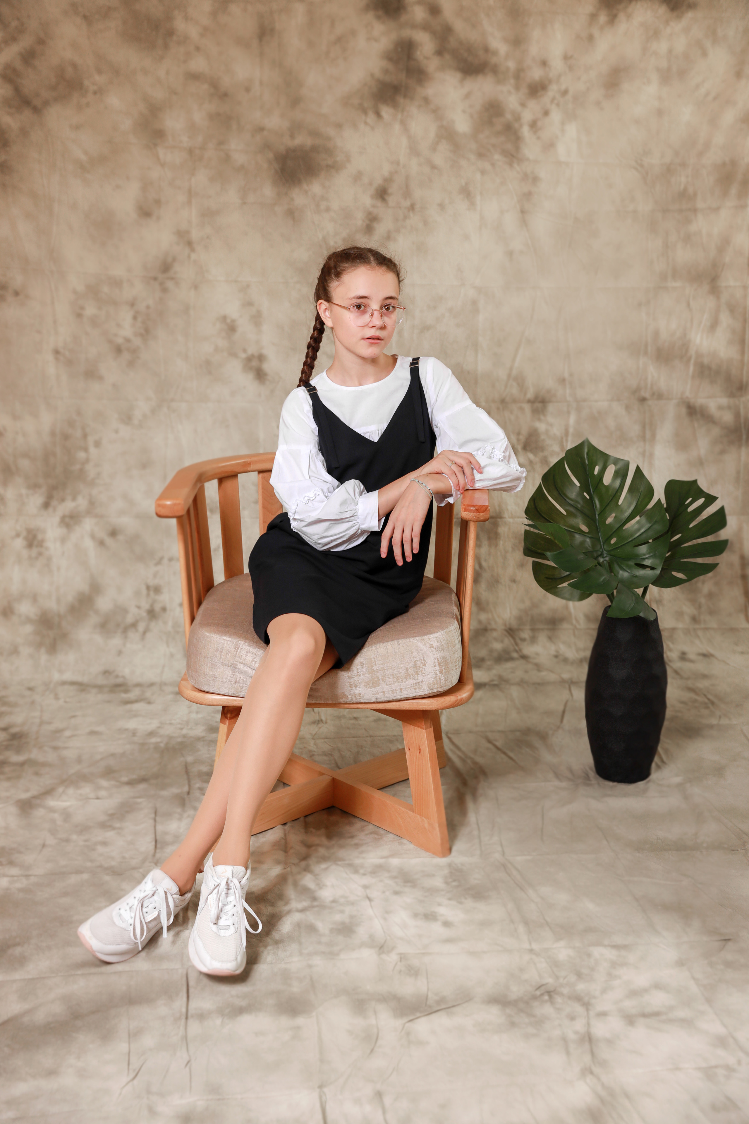 Команда фотостудии Fotobook. Выпускные альбомы в Тюмени для школ, садов, вузов спортивных секций