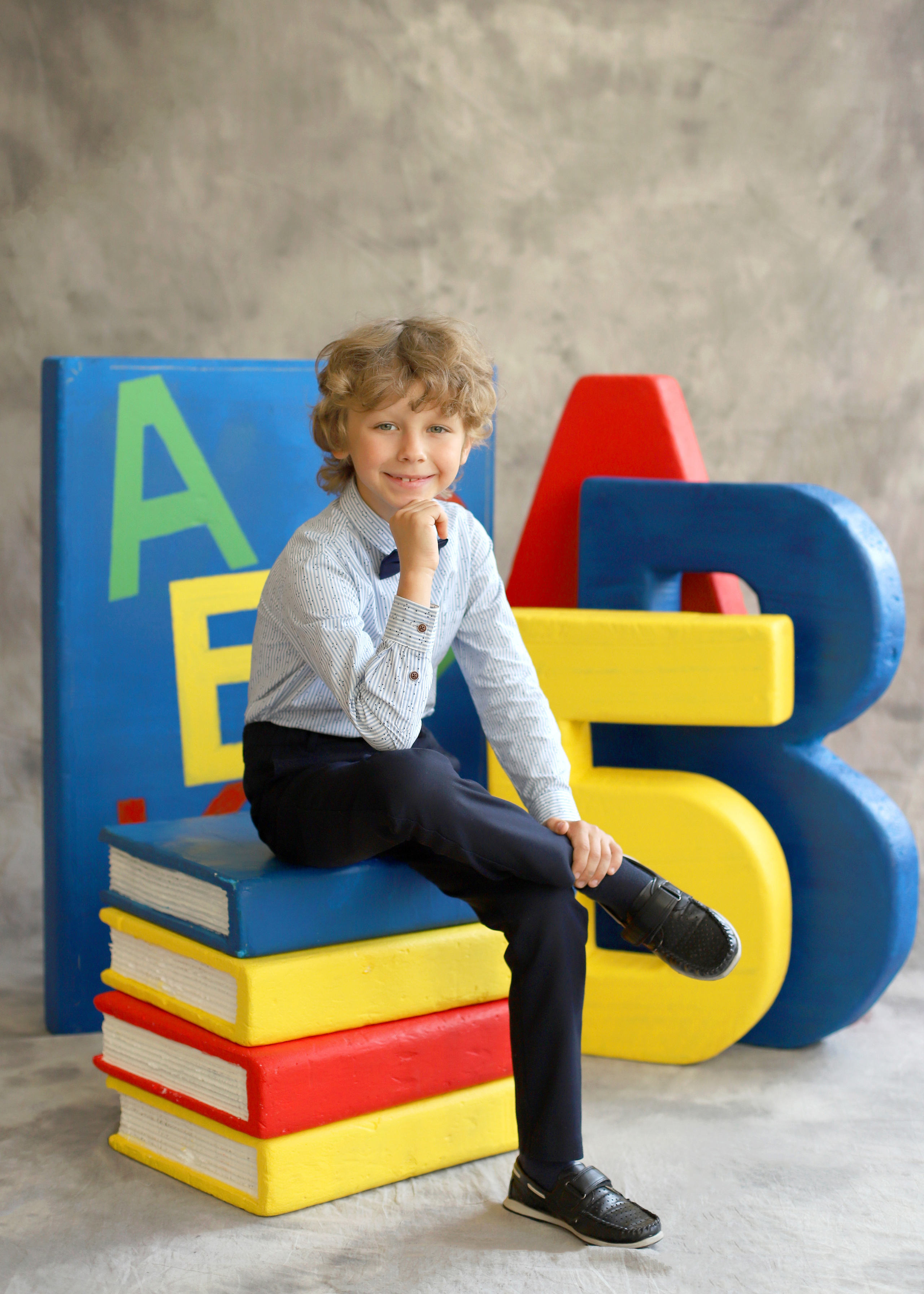 Команда фотостудии Fotobook. Выпускные альбомы в Тюмени для школ, садов, вузов спортивных секций