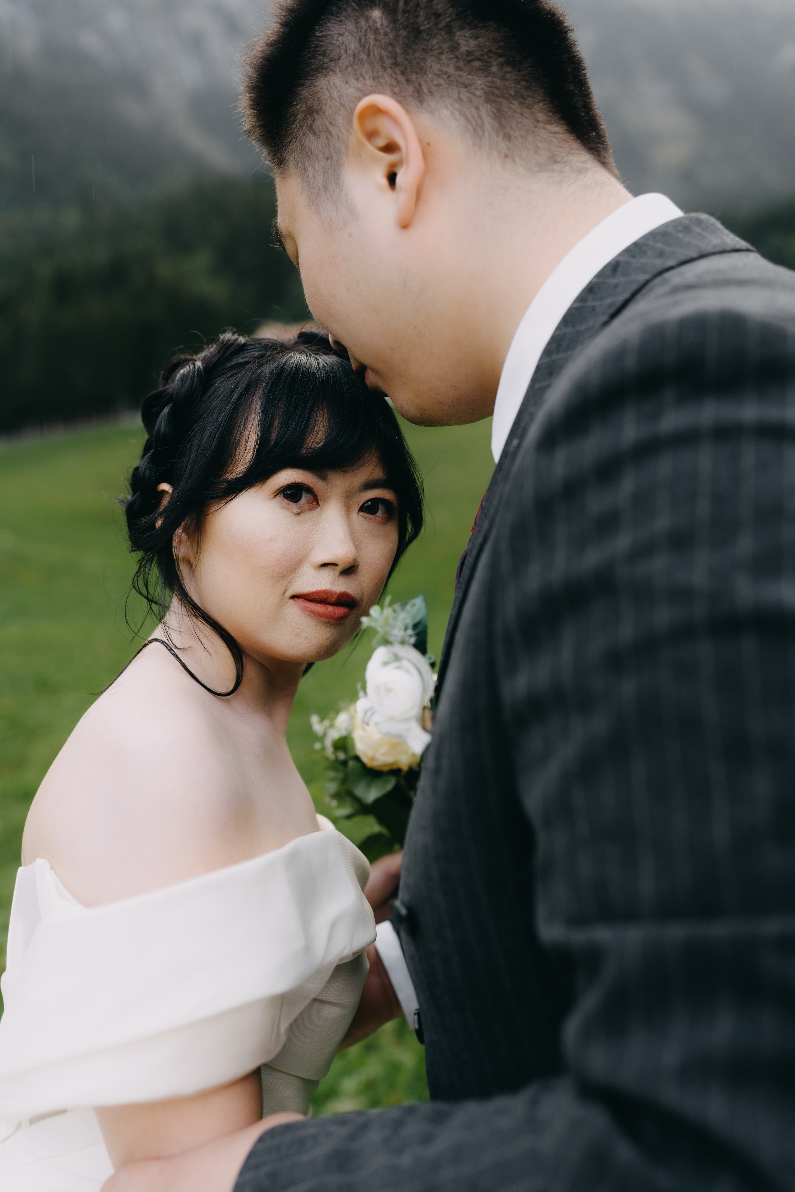 Wedding Photography elopement in Switzerland Europe. Professional Wedding Photographer Geneva & Romande Switzerland | Tanya Creator