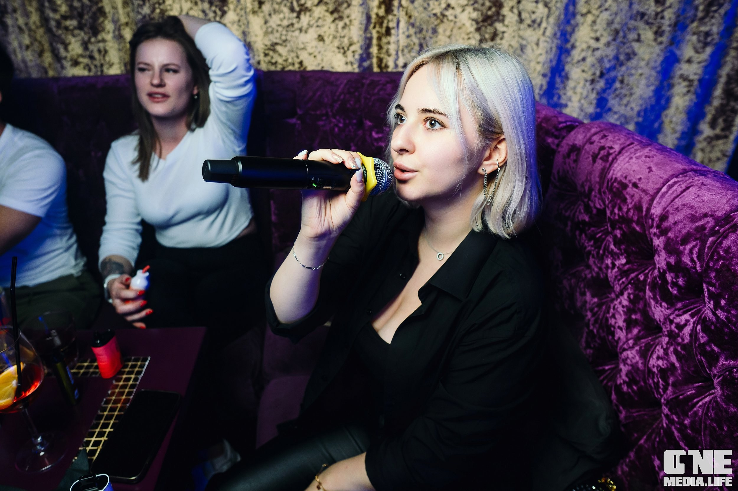 Фоторепортаж из караоке-клуба Эйфория. One Media Life: фоторепортажи, фотоотчеты с мероприятий и заведений