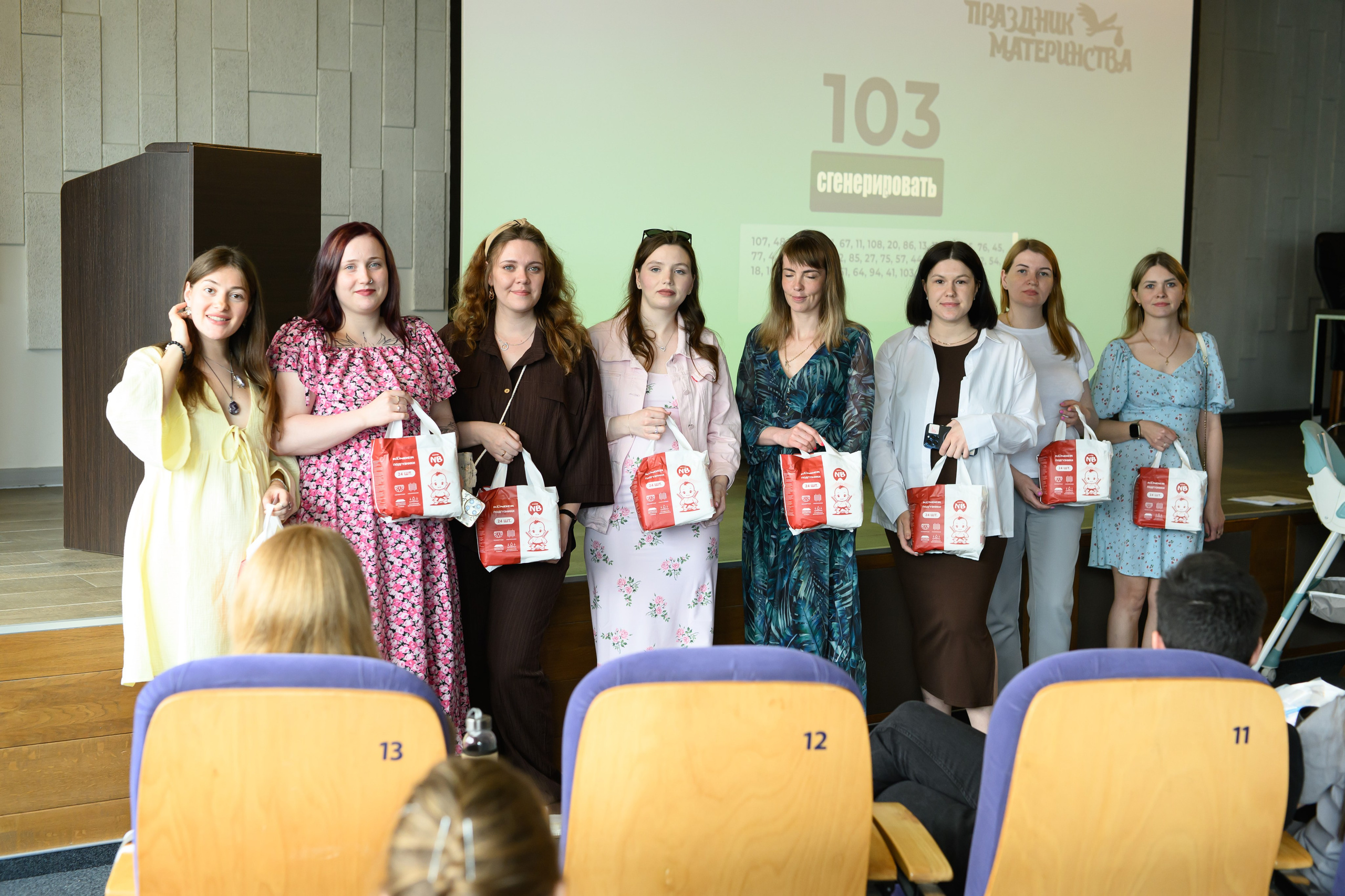 Праздник материнства май 2025. Профессиональный фотограф Елена Красилина г.Ярославль, г. Рыбинск