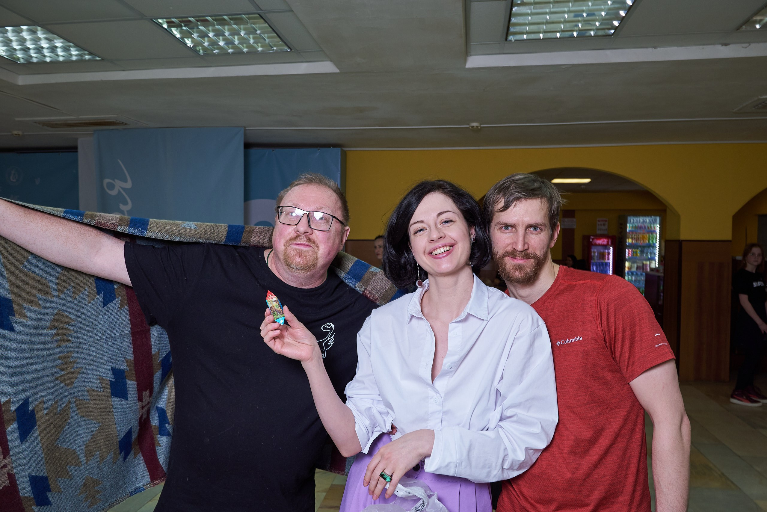 Связь — фото выставка Аллы Быковой в Цко Ивтекс Иваново. Фотограф в Иваново: Каталожная съемка одежды и постельного белья, Wildberries