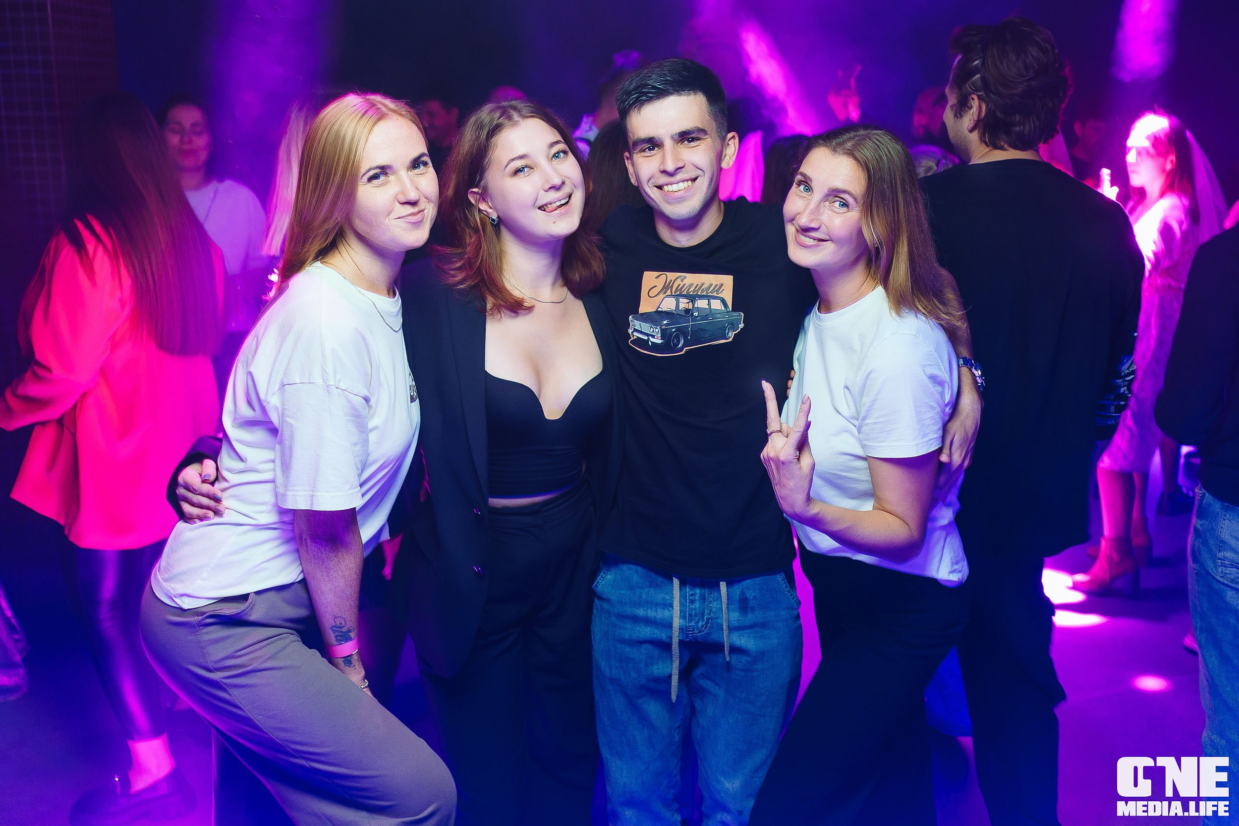 Фоторепортаж из РК Планета. One Media Life: фоторепортажи, фотоотчеты с мероприятий и заведений