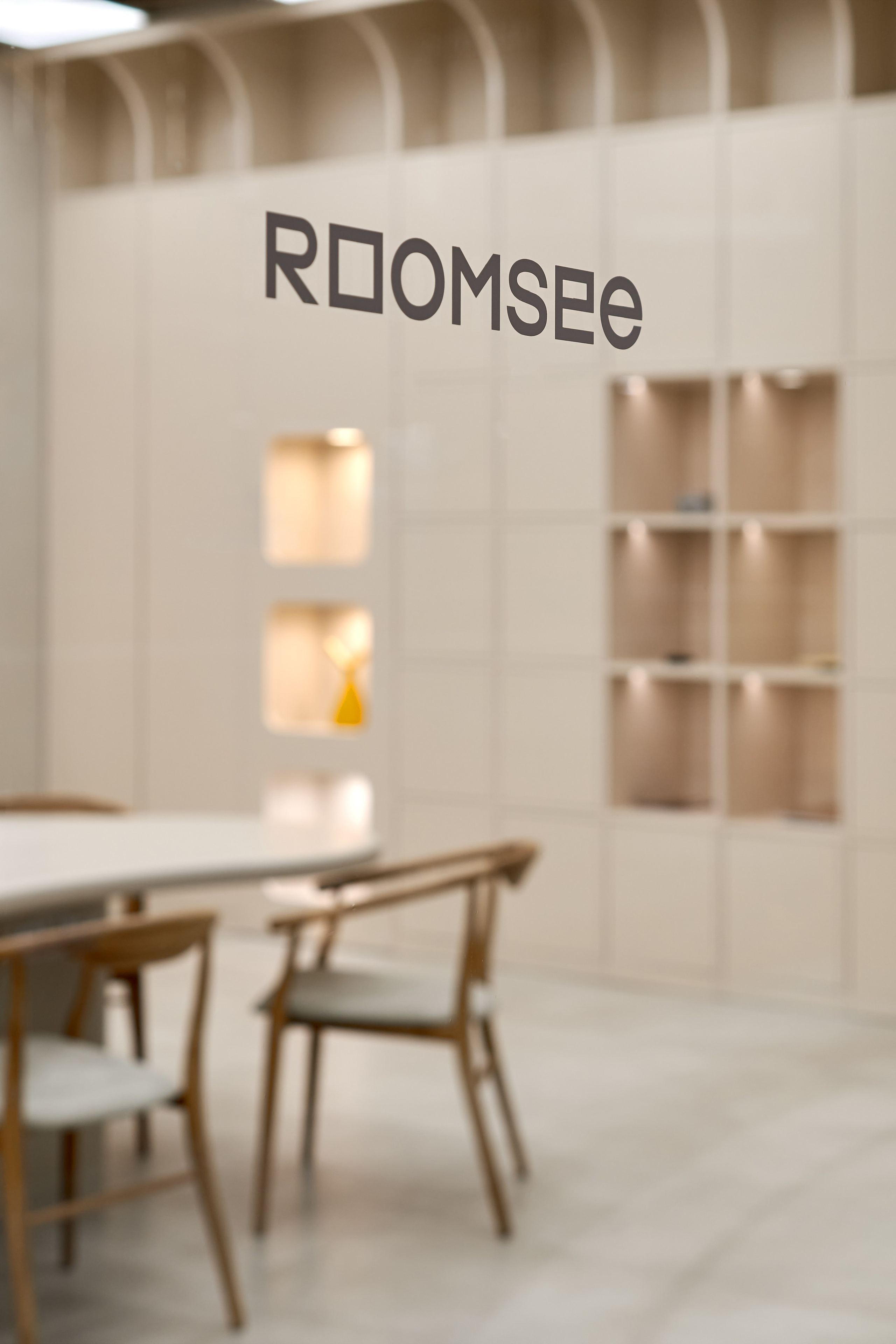 Шоу-рум компании Roomsee. Елена Берсенева, архитектурный и интерьерный фотограф в Екатеринбурге