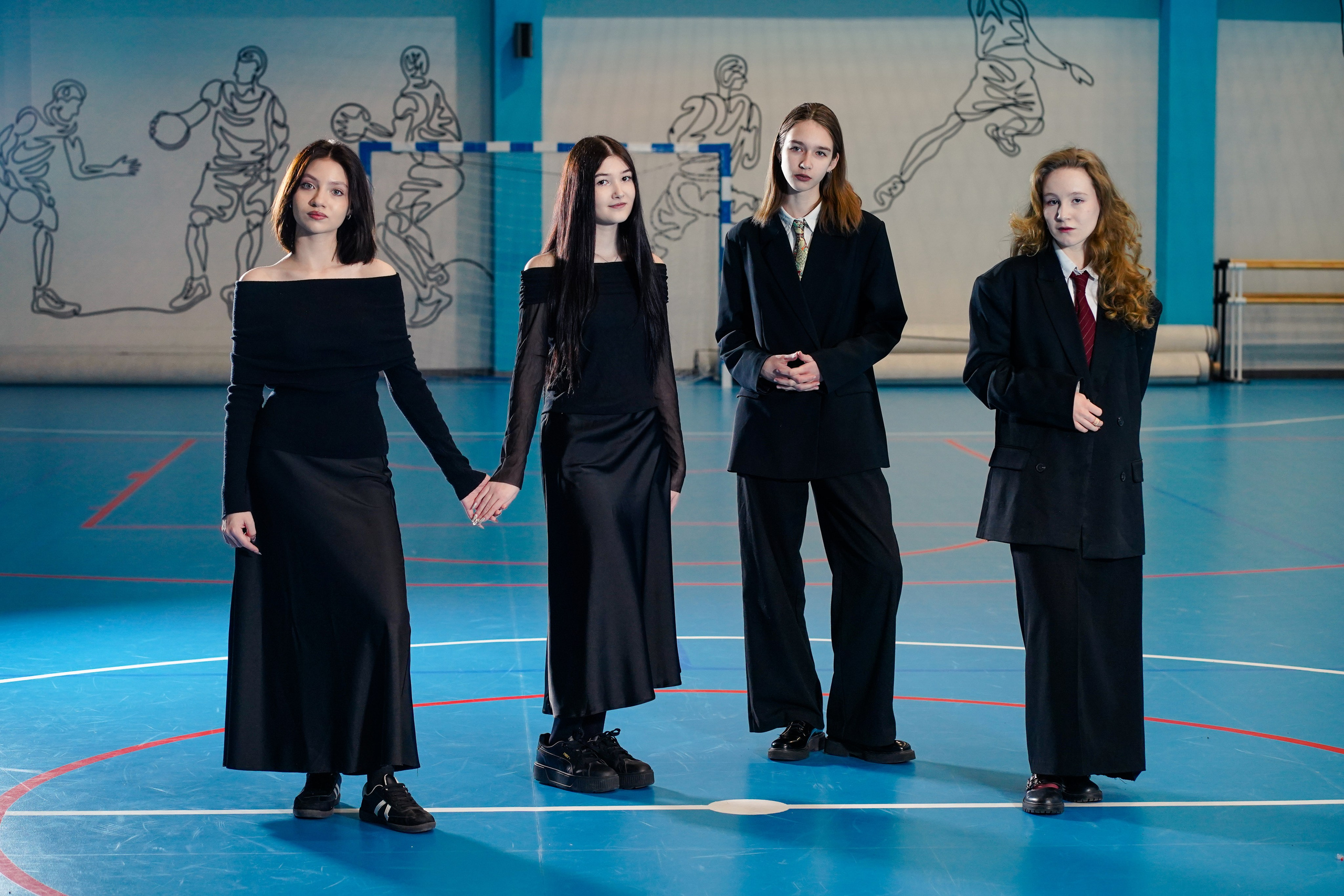 Гимназия № 40, 9 класс. Семейный и портретный фотограф в Екатеринбурге Анна Лобанова