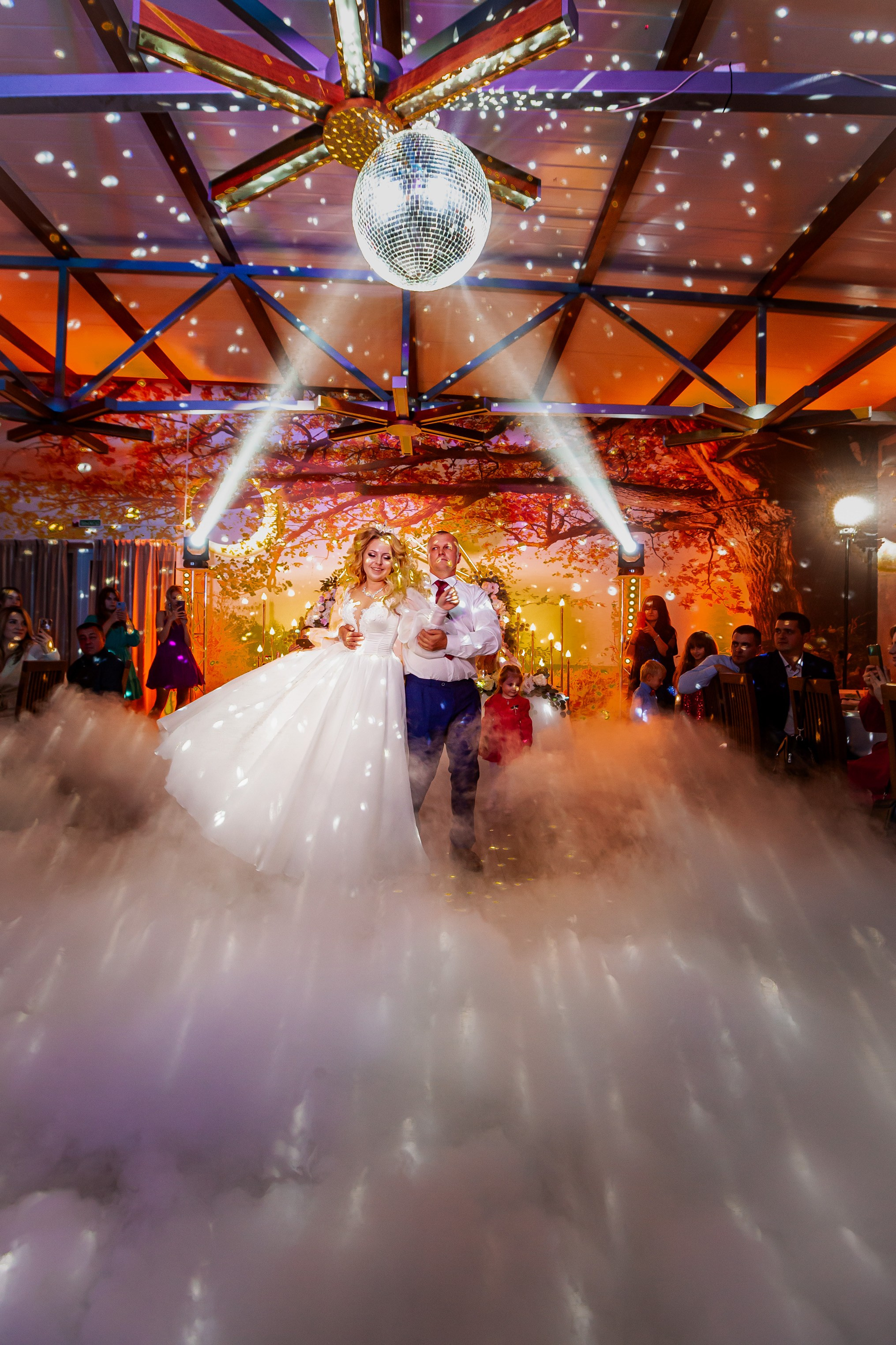 Анонс свадебной фотосессии Сергея и Ольги в Барановичах. Свадебный фотограф в Барановичах Вячеслав Шах-Гусейнов, фотошкола