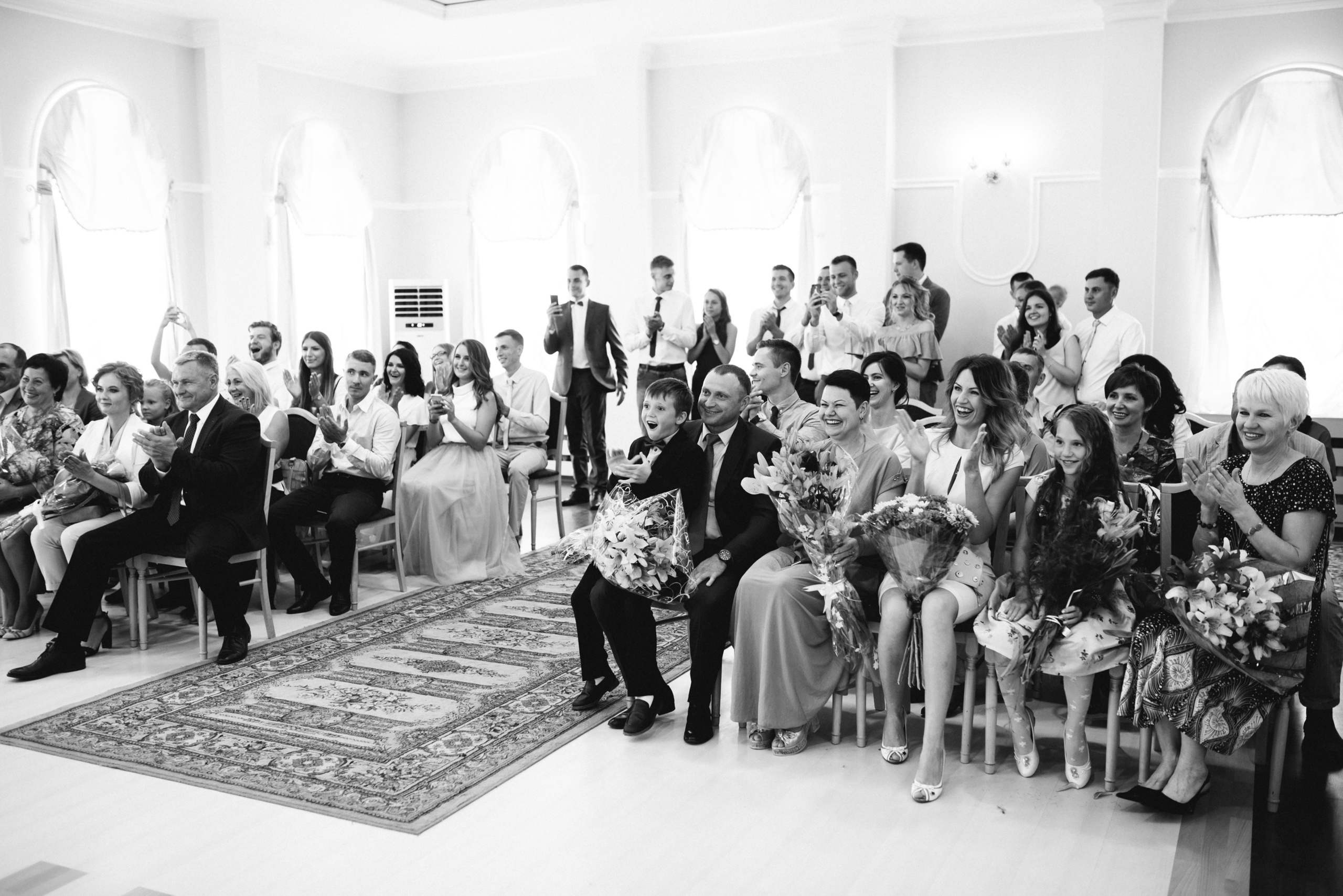 Свадебные фото счастливых людей. Сергей Богомолов. Свадебный и семейный фотограф