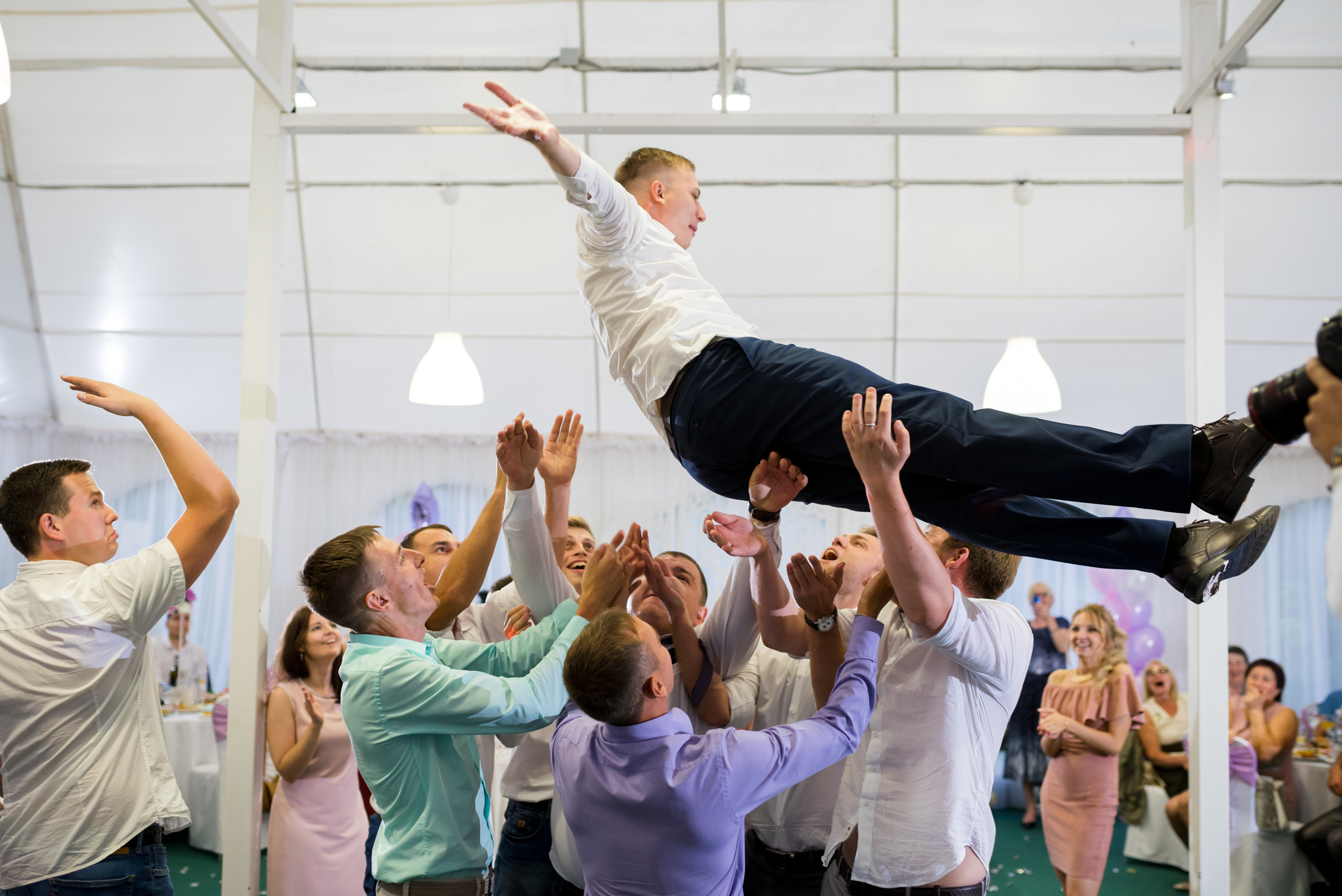 Свадебные фото счастливых людей. Сергей Богомолов. Свадебный и семейный фотограф