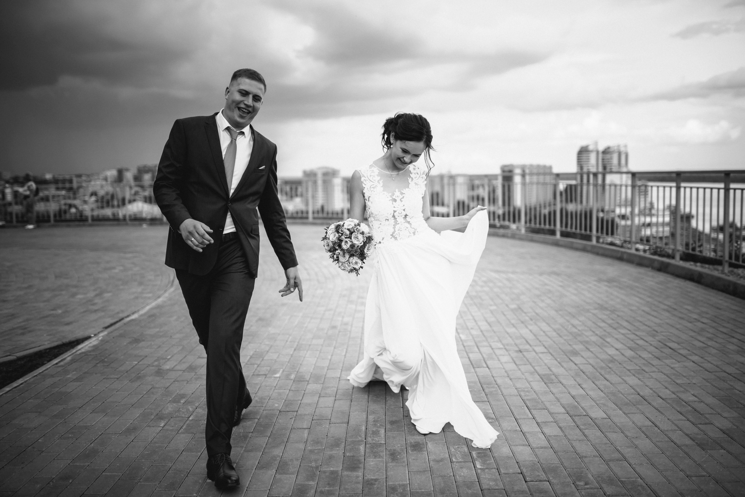 Свадебные фото счастливых людей. Сергей Богомолов. Свадебный и семейный фотограф