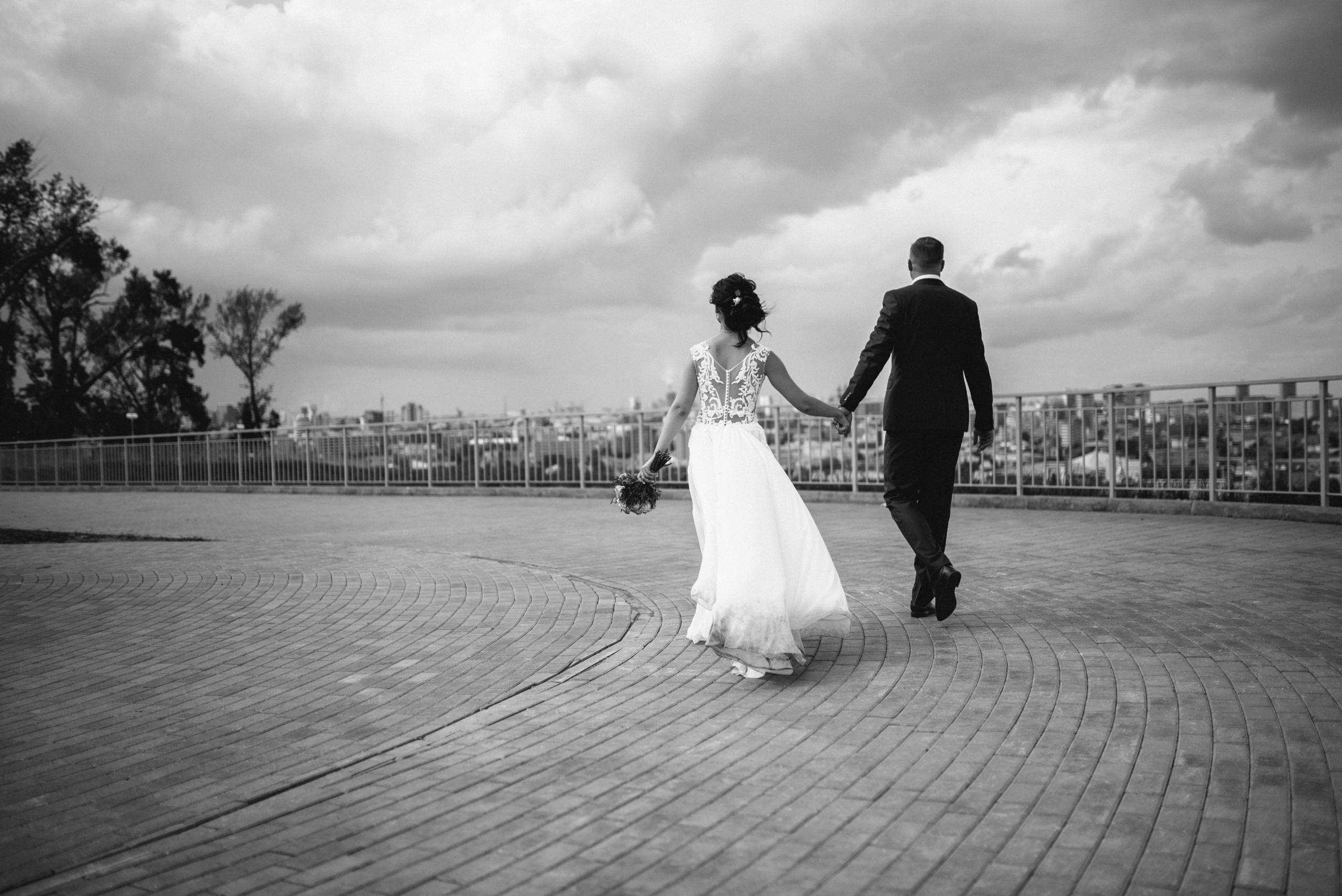 Свадебные фото счастливых людей. Сергей Богомолов. Свадебный и семейный фотограф