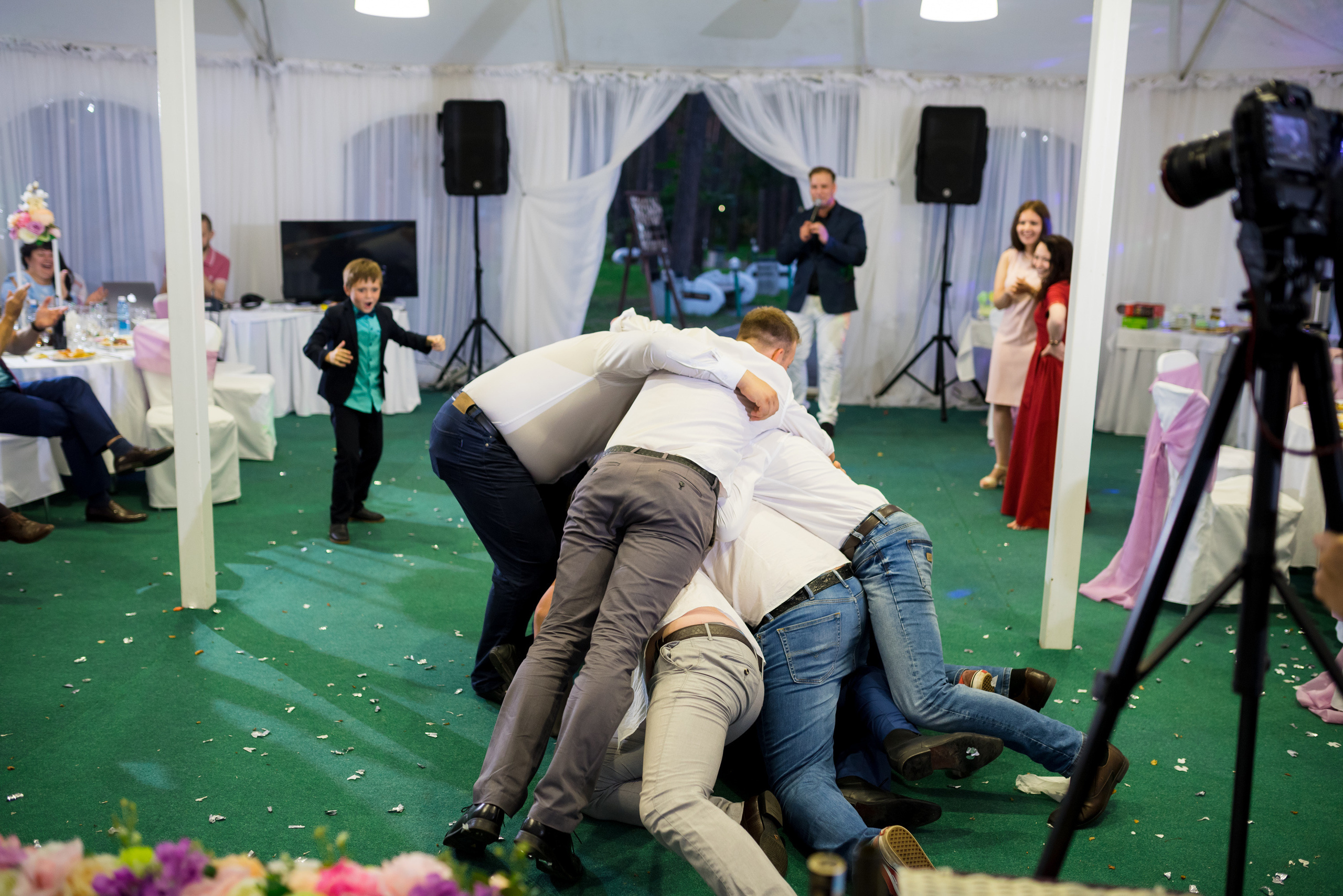 Свадебные фото счастливых людей. Сергей Богомолов. Свадебный и семейный фотограф