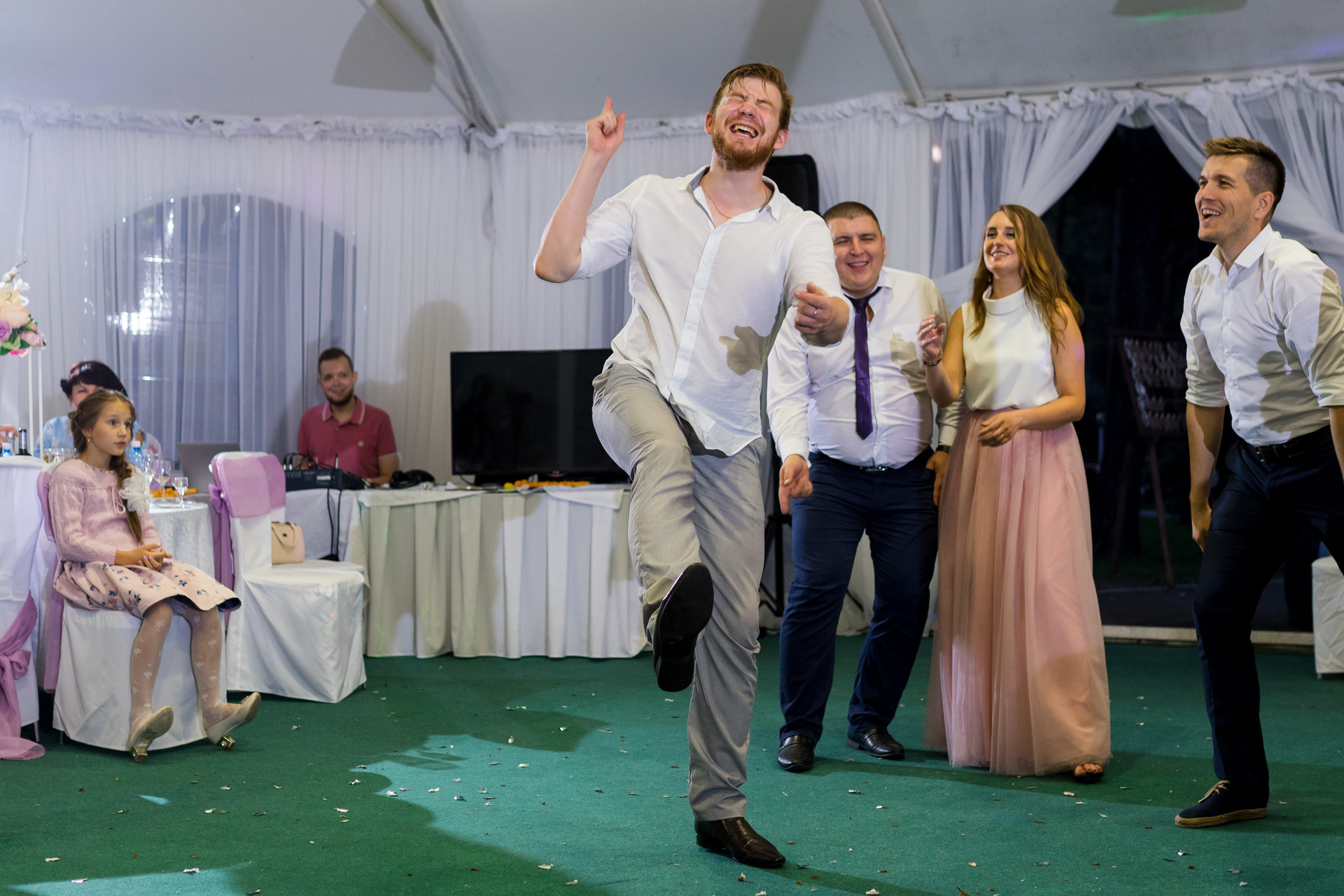 Свадебные фото счастливых людей. Сергей Богомолов. Свадебный и семейный фотограф