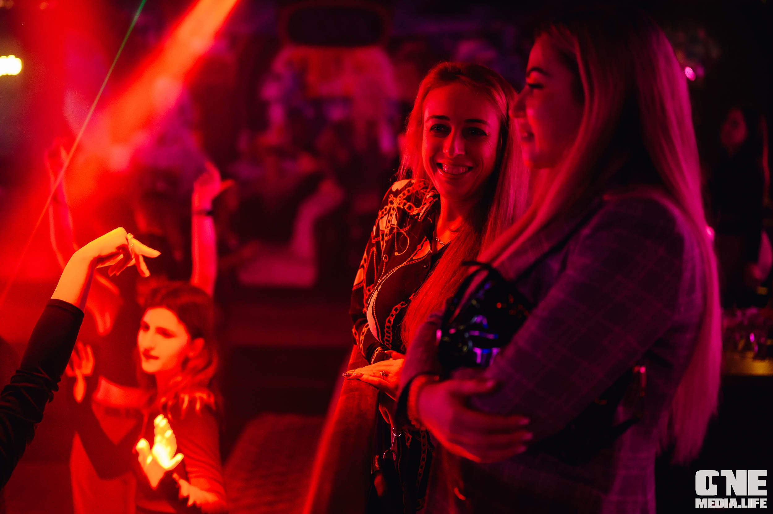 Фотоотчет из экстрим бара XxxX. One Media Life: фоторепортажи, фотоотчеты с мероприятий и заведений