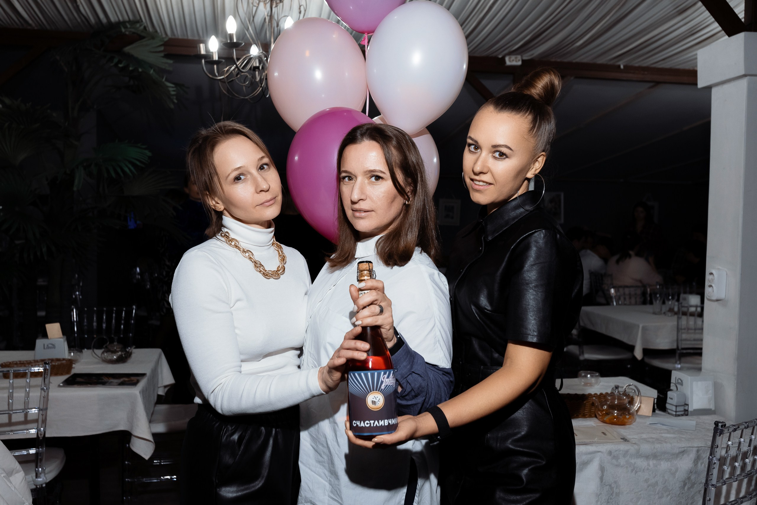 Фото с репортажа квиз-шоу ЛИГА ИНДИГО в ресторане Алые Паруса. Фотограф в Санкт-Петербурге — Сергей Петров