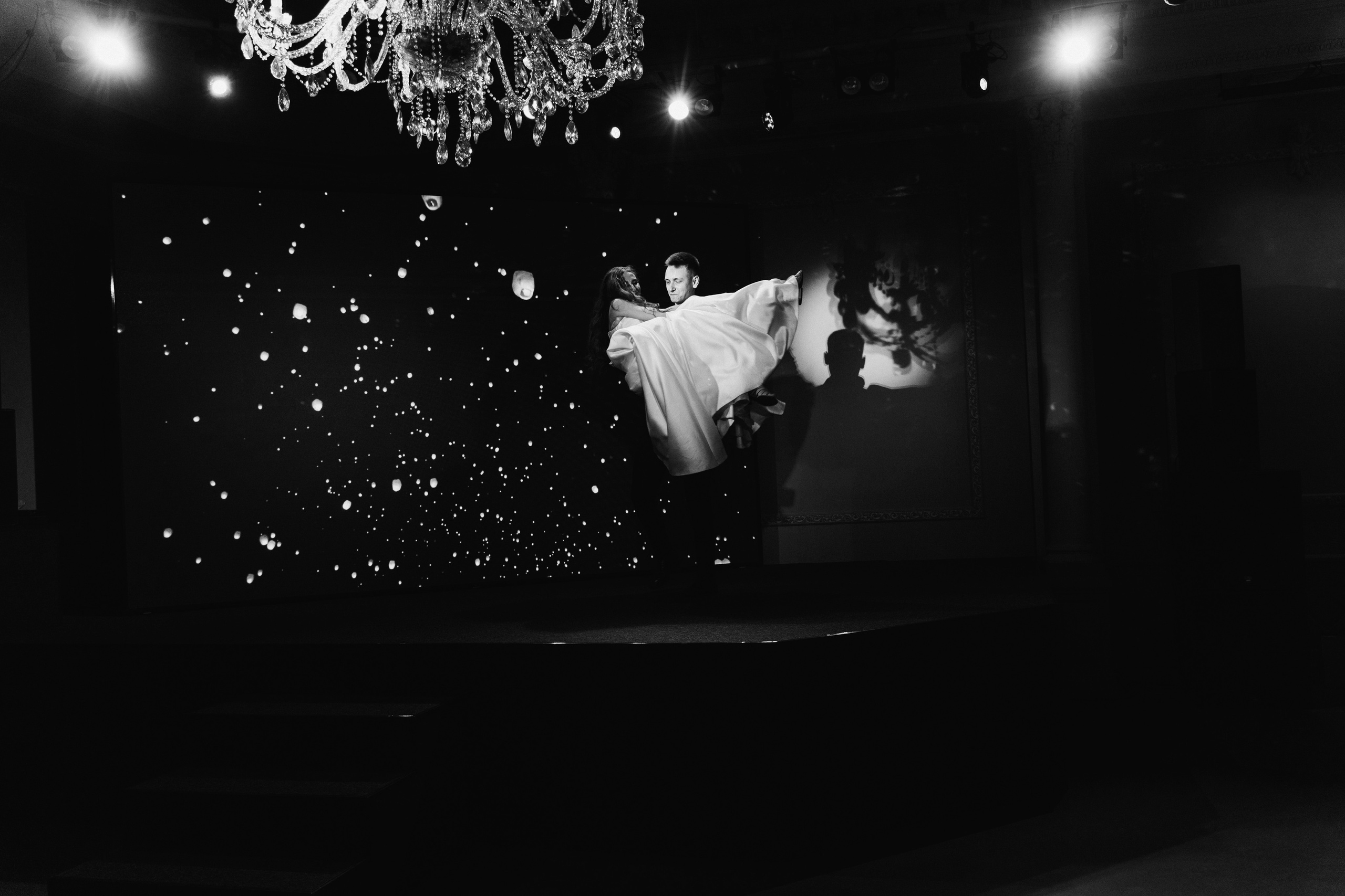 Современная свадьба с винтажным шлейфом в Санкт-Петербурге. Фотограф в Мурманске, Североморске и Санкт-Петербурге Валерия Козлова