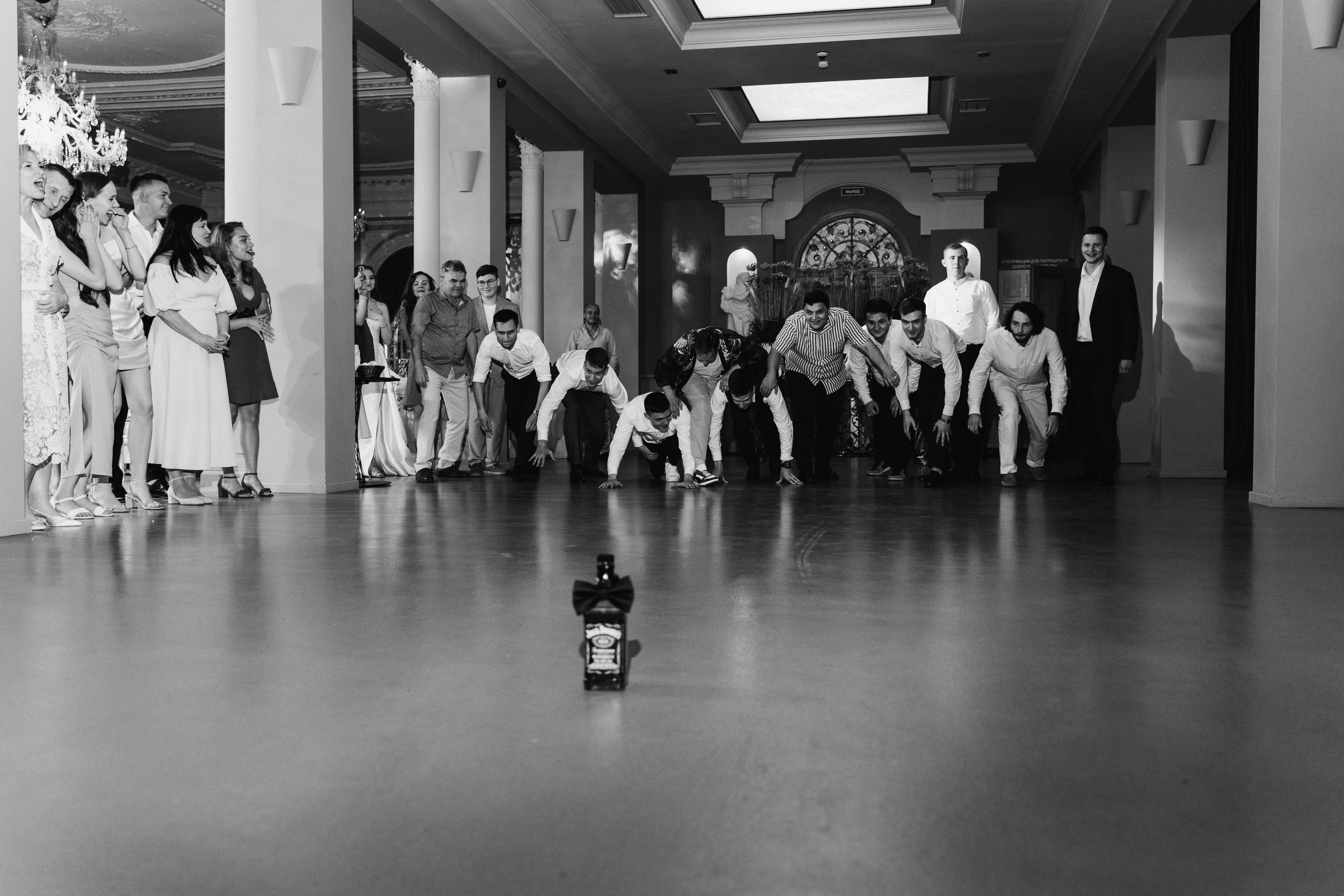 Современная свадьба с винтажным шлейфом в Санкт-Петербурге. Фотограф в Мурманске, Североморске и Санкт-Петербурге Валерия Козлова