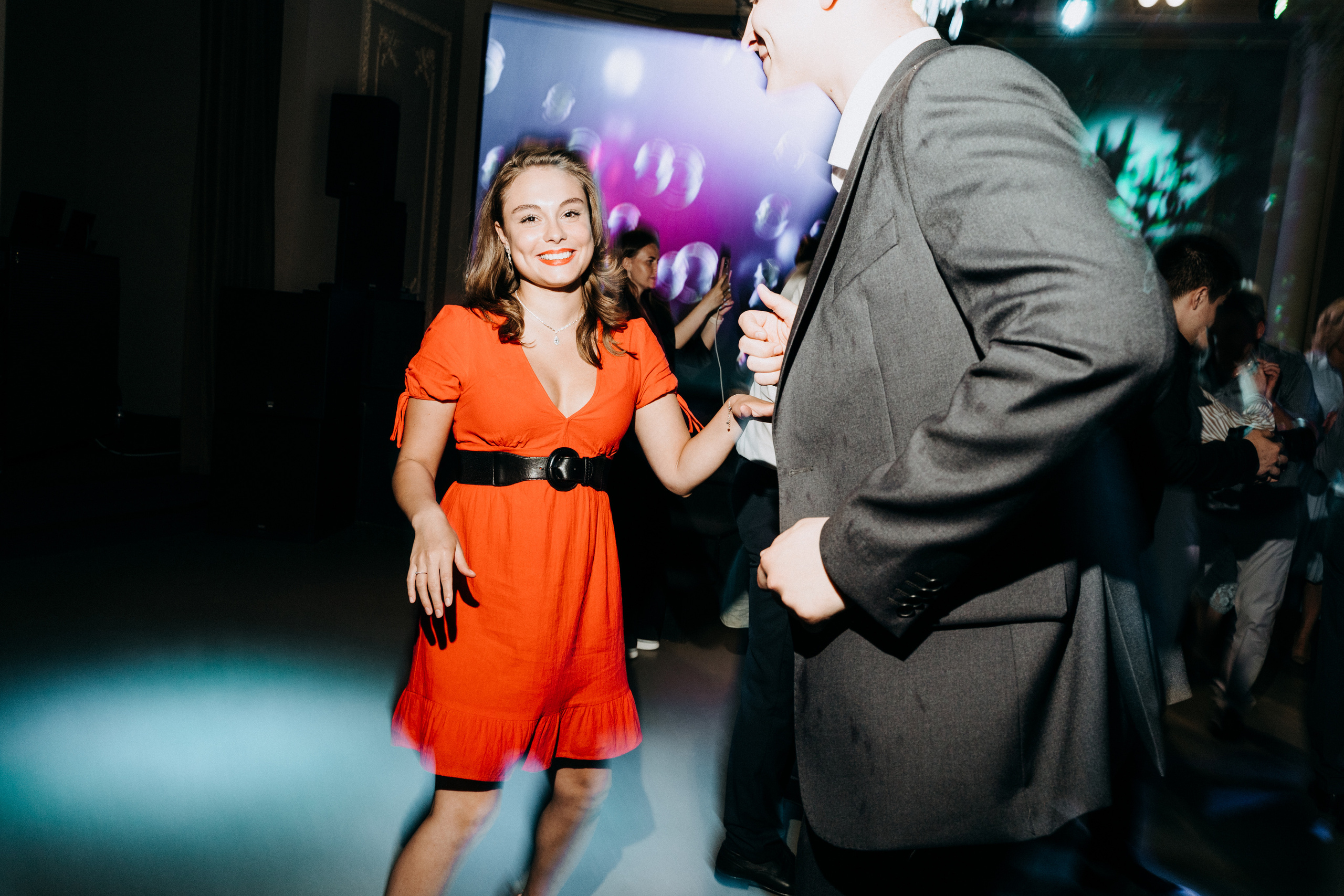 Современная свадьба с винтажным шлейфом в Санкт-Петербурге. Фотограф в Мурманске, Североморске и Санкт-Петербурге Валерия Козлова