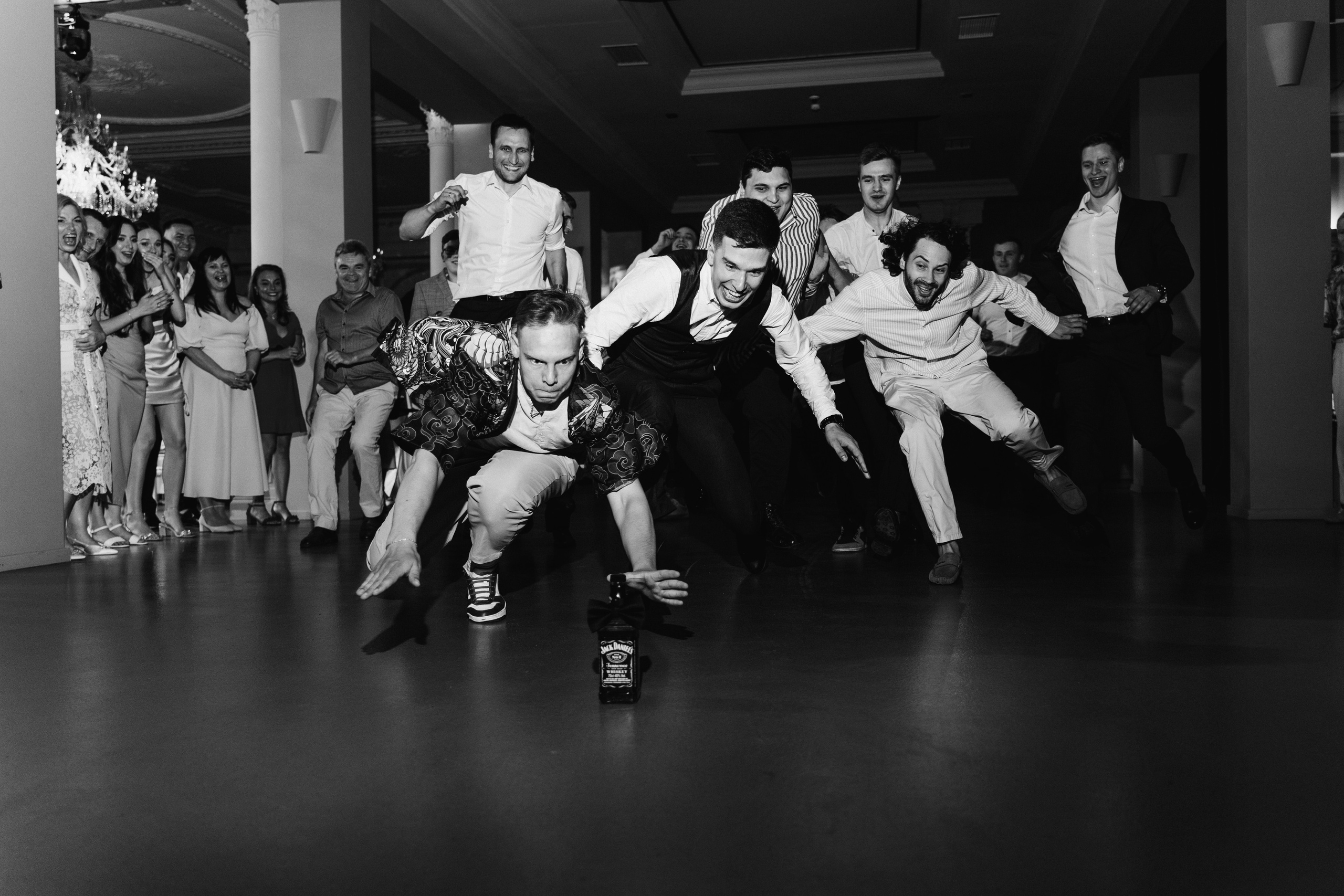 Современная свадьба с винтажным шлейфом в Санкт-Петербурге. Фотограф в Мурманске, Североморске и Санкт-Петербурге Валерия Козлова