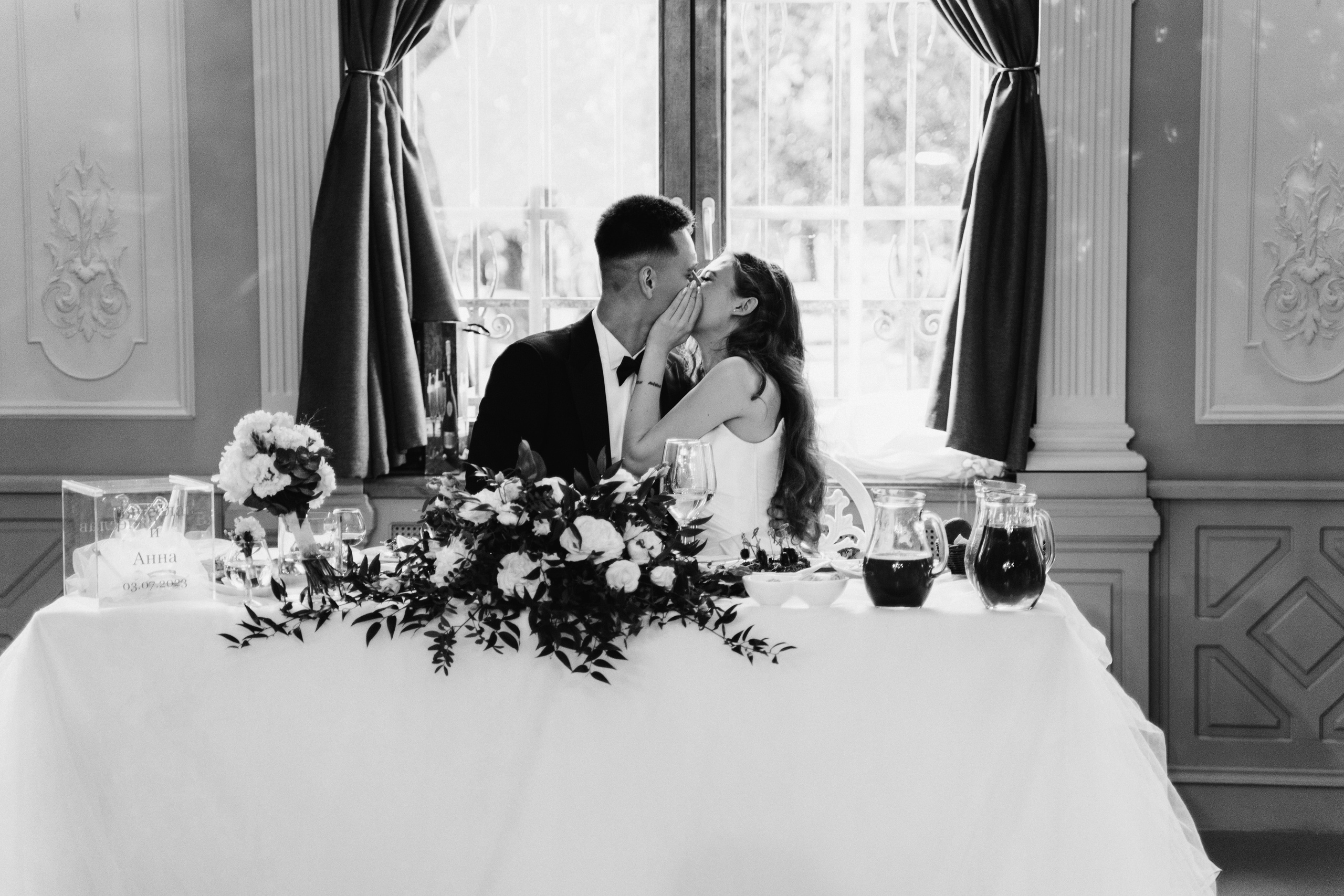 Современная свадьба с винтажным шлейфом в Санкт-Петербурге. Фотограф в Мурманске, Североморске и Санкт-Петербурге Валерия Козлова