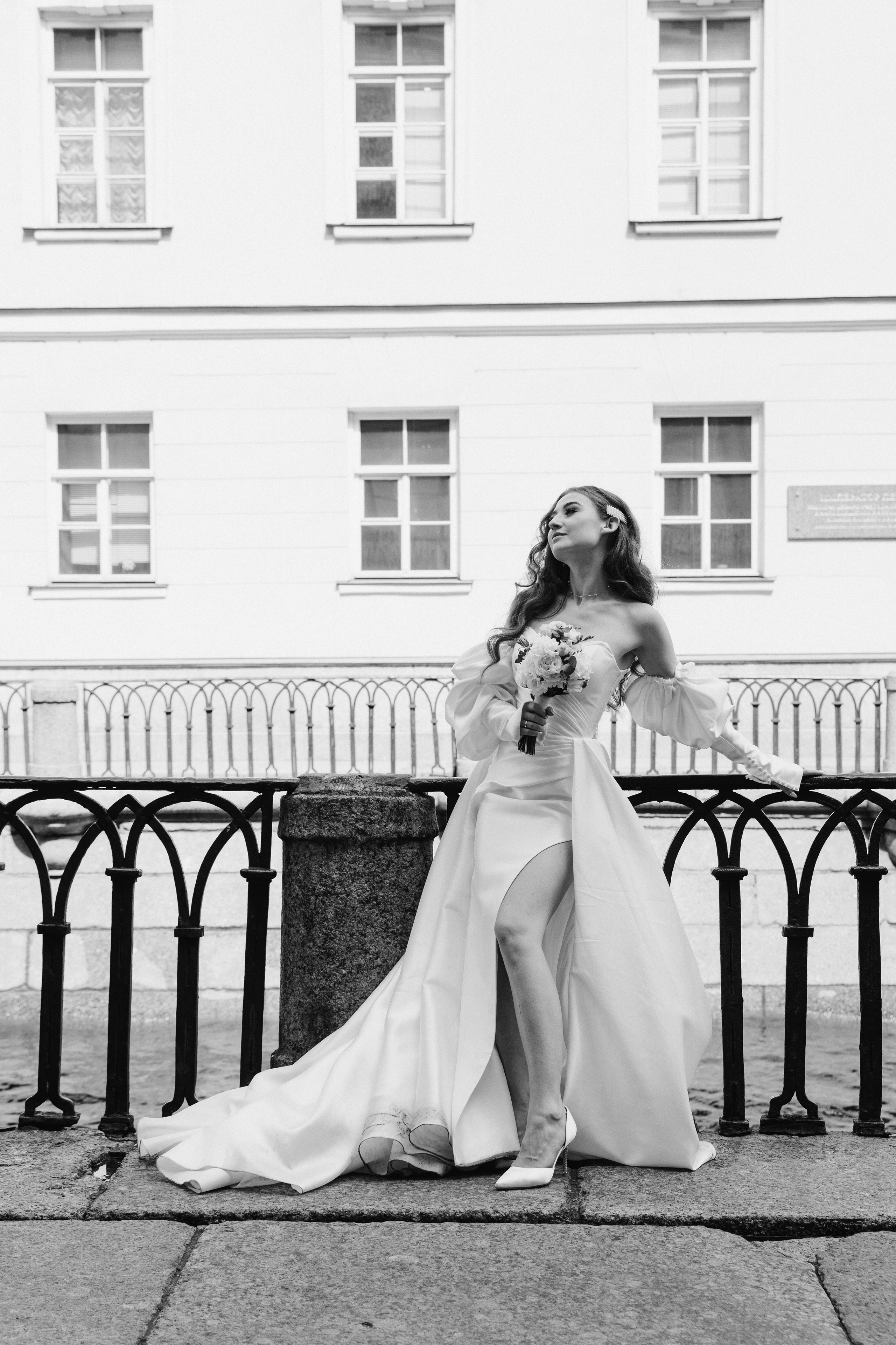 Современная свадьба с винтажным шлейфом в Санкт-Петербурге. Фотограф в Мурманске, Североморске и Санкт-Петербурге Валерия Козлова