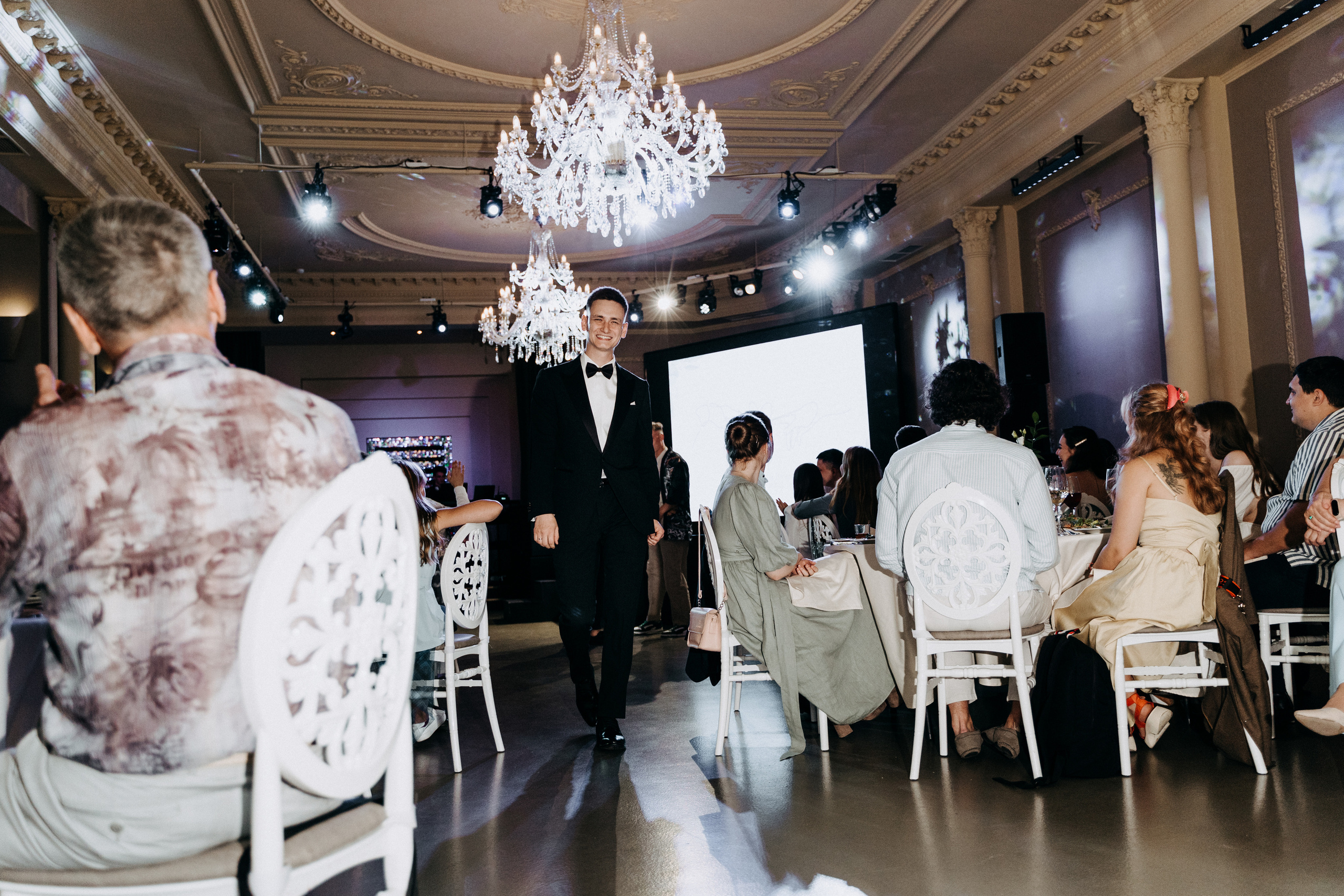 Современная свадьба с винтажным шлейфом в Санкт-Петербурге. Фотограф в Мурманске, Североморске и Санкт-Петербурге Валерия Козлова