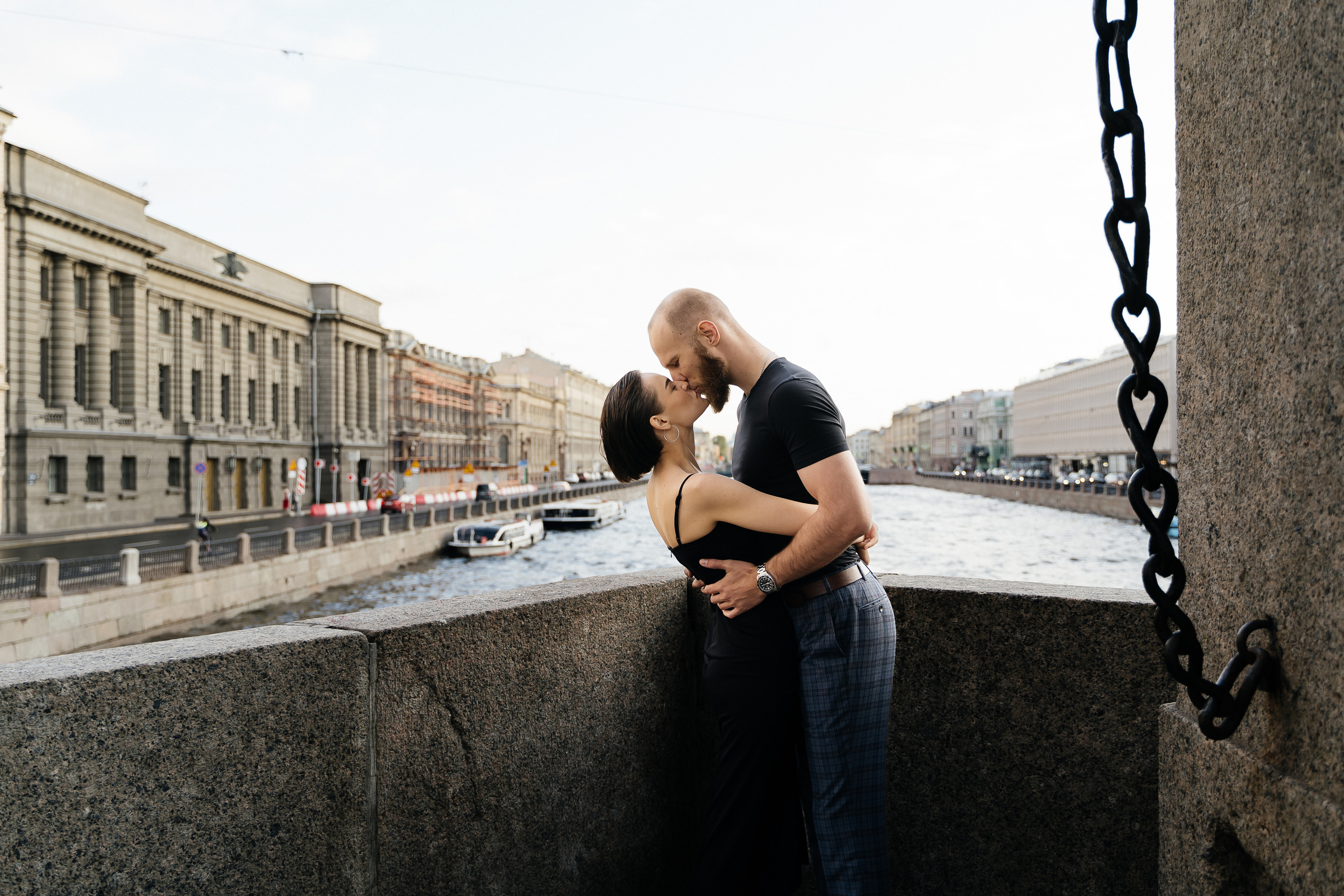Любовь на улицах Петербурга. Фотограф в Мурманске, Североморске и Санкт-Петербурге Валерия Козлова