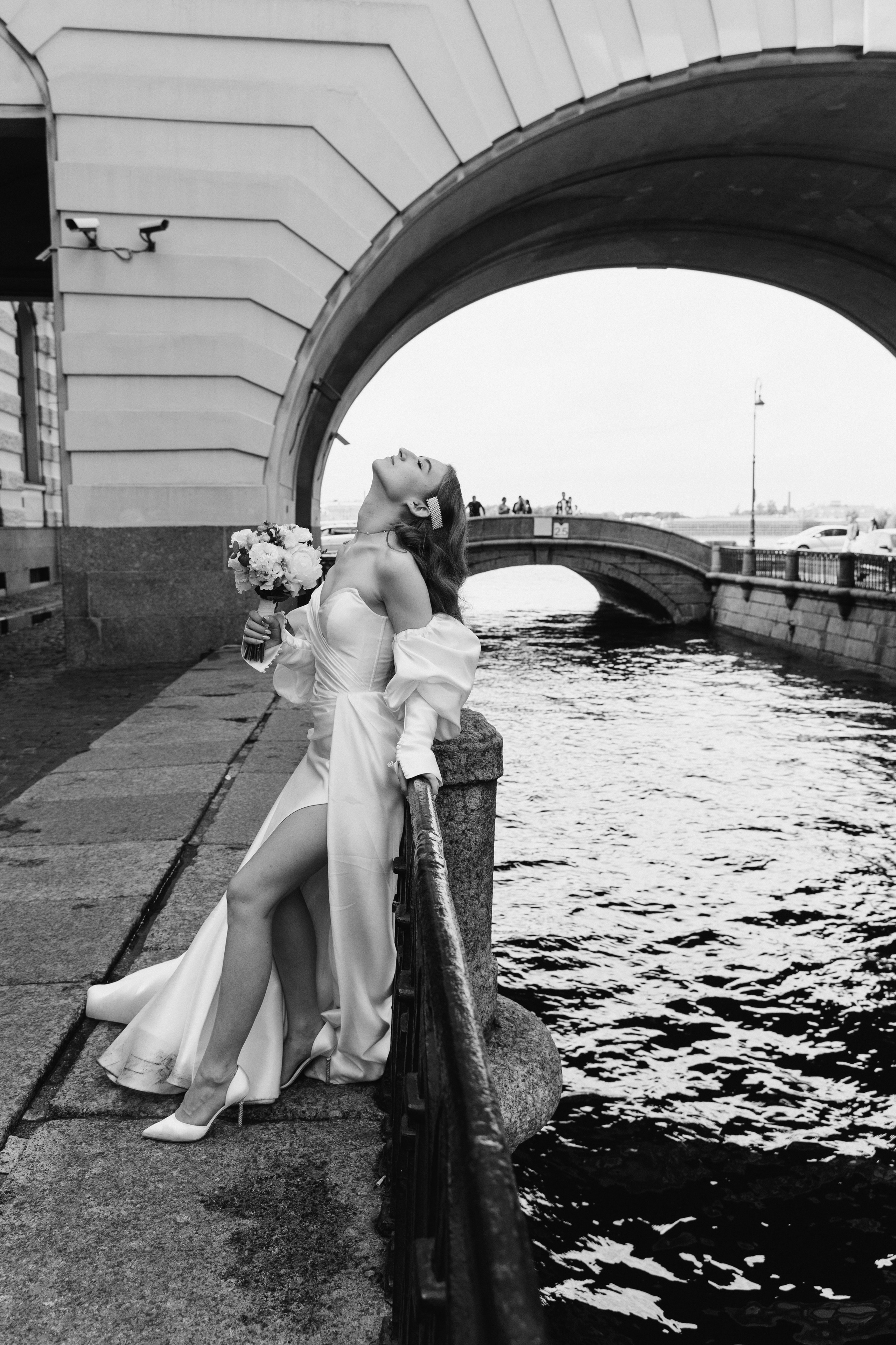 Современная свадьба с винтажным шлейфом в Санкт-Петербурге. Фотограф в Мурманске, Североморске и Санкт-Петербурге Валерия Козлова
