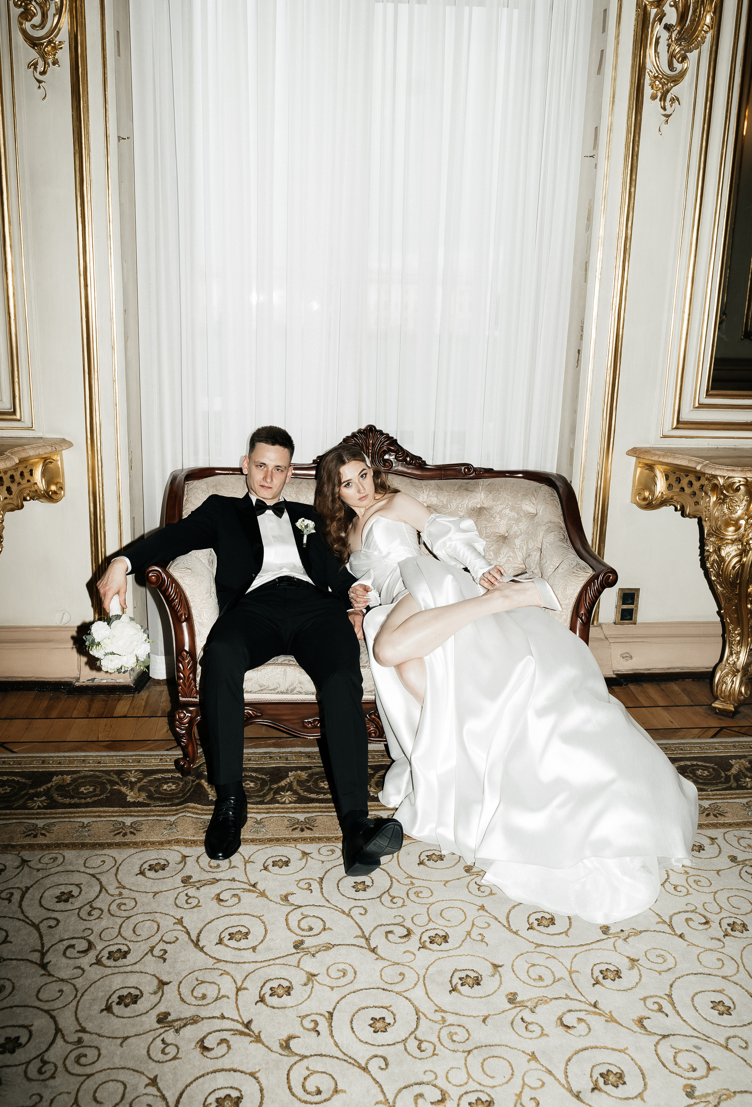 Современная свадьба с винтажным шлейфом в Санкт-Петербурге. Фотограф в Мурманске, Североморске и Санкт-Петербурге Валерия Козлова