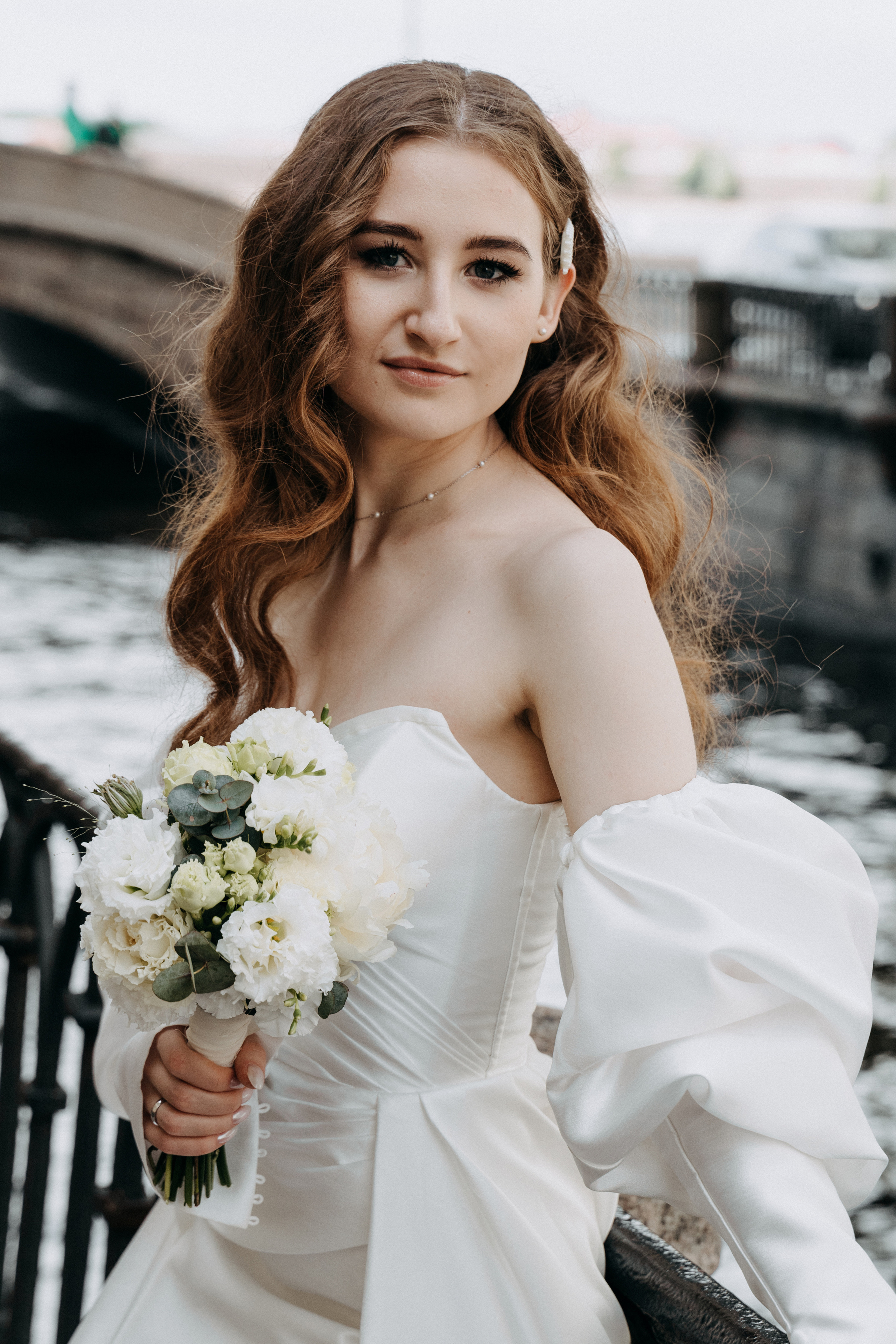 Современная свадьба с винтажным шлейфом в Санкт-Петербурге. Фотограф в Мурманске, Североморске и Санкт-Петербурге Валерия Козлова