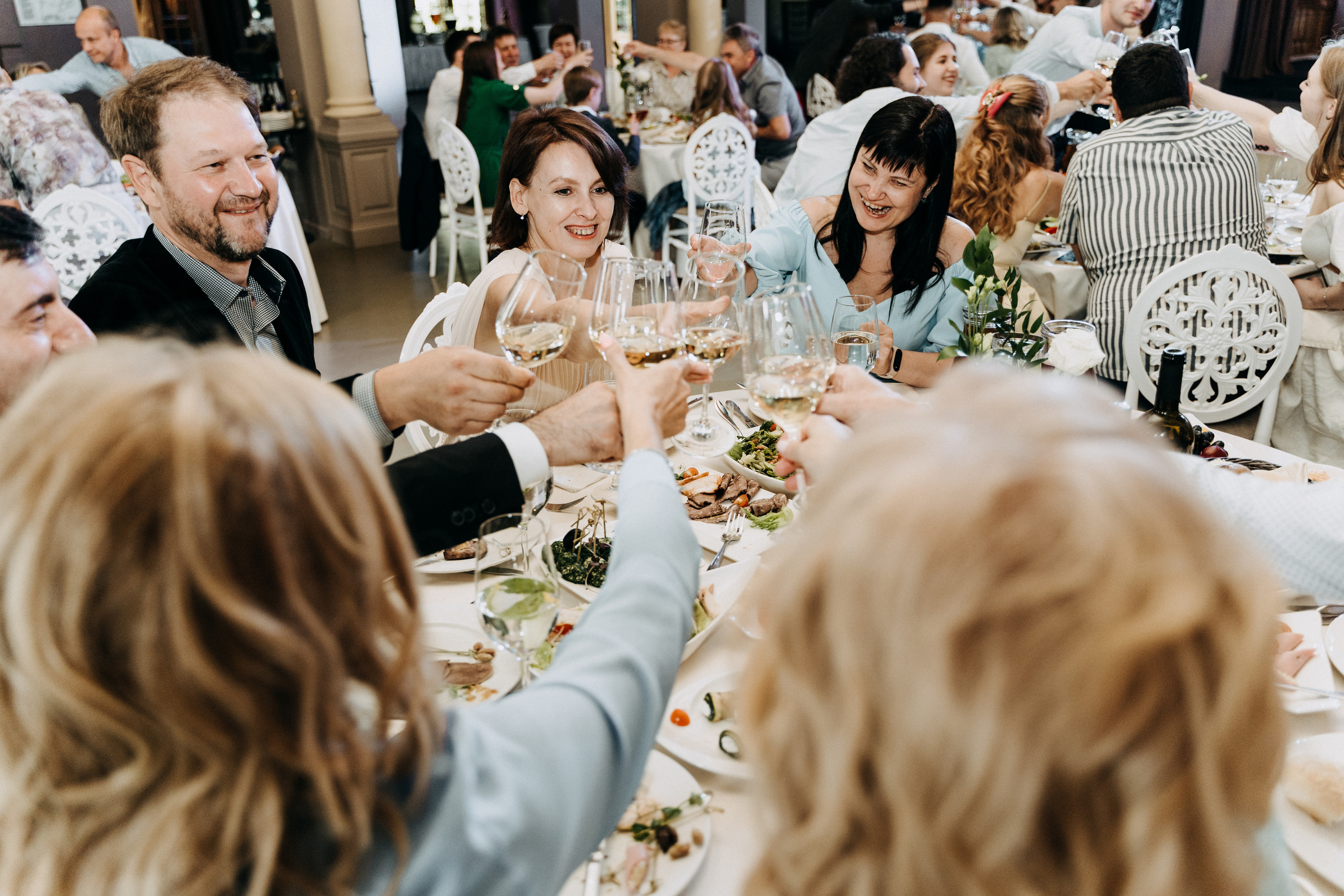 Современная свадьба с винтажным шлейфом в Санкт-Петербурге. Фотограф в Мурманске, Североморске и Санкт-Петербурге Валерия Козлова