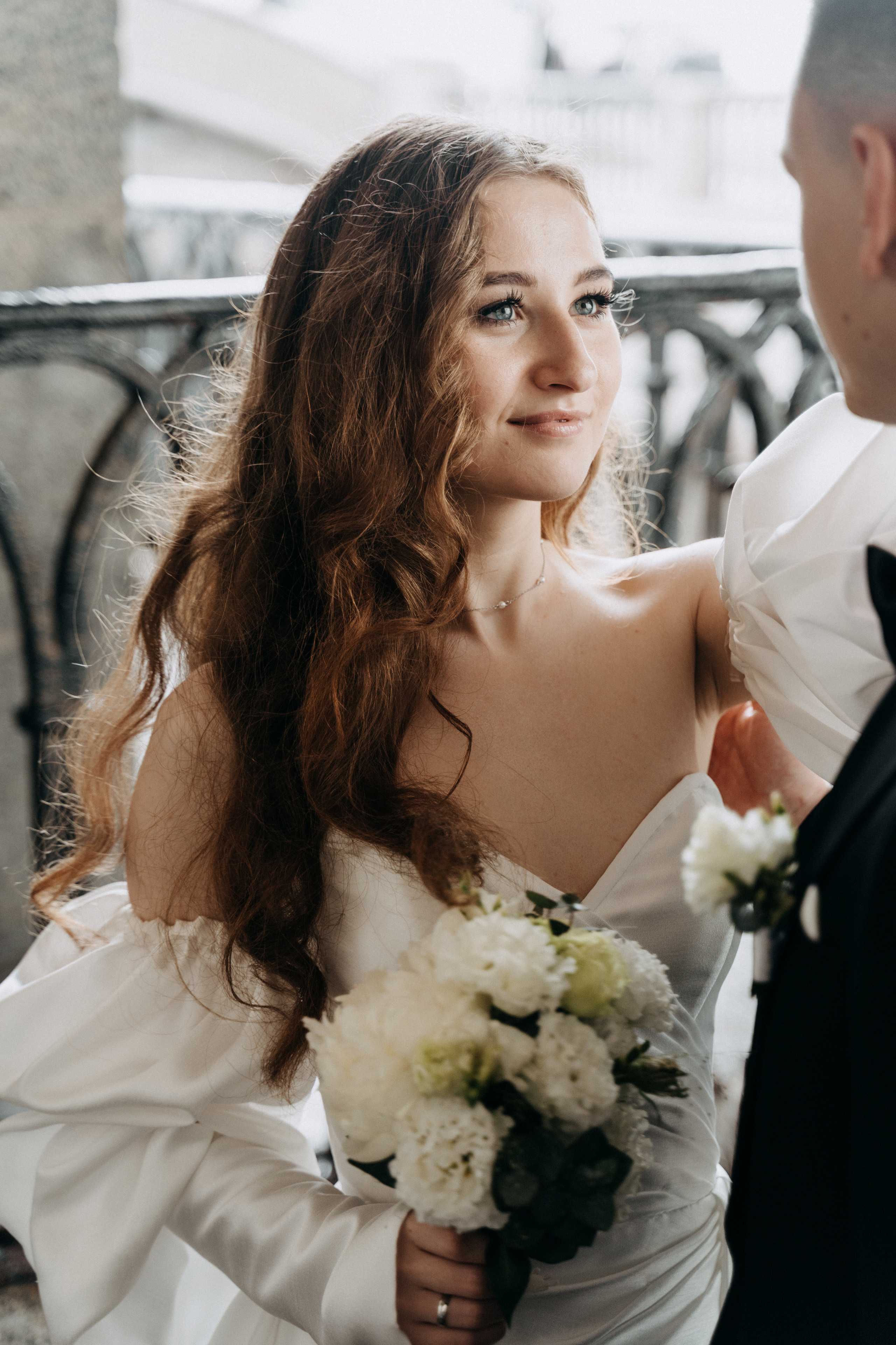 Современная свадьба с винтажным шлейфом в Санкт-Петербурге. Фотограф в Мурманске, Североморске и Санкт-Петербурге Валерия Козлова