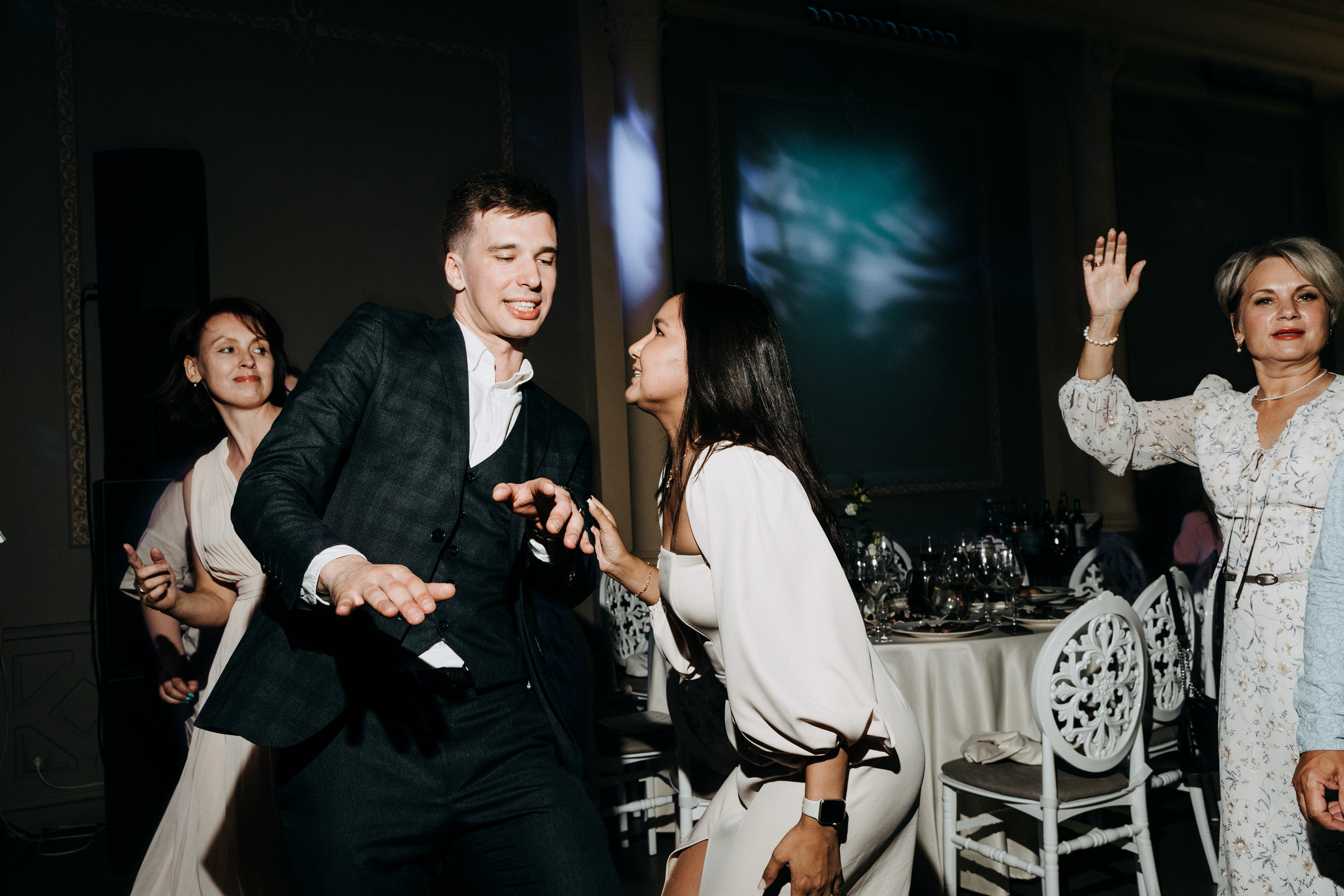 Современная свадьба с винтажным шлейфом в Санкт-Петербурге. Фотограф в Мурманске, Североморске и Санкт-Петербурге Валерия Козлова