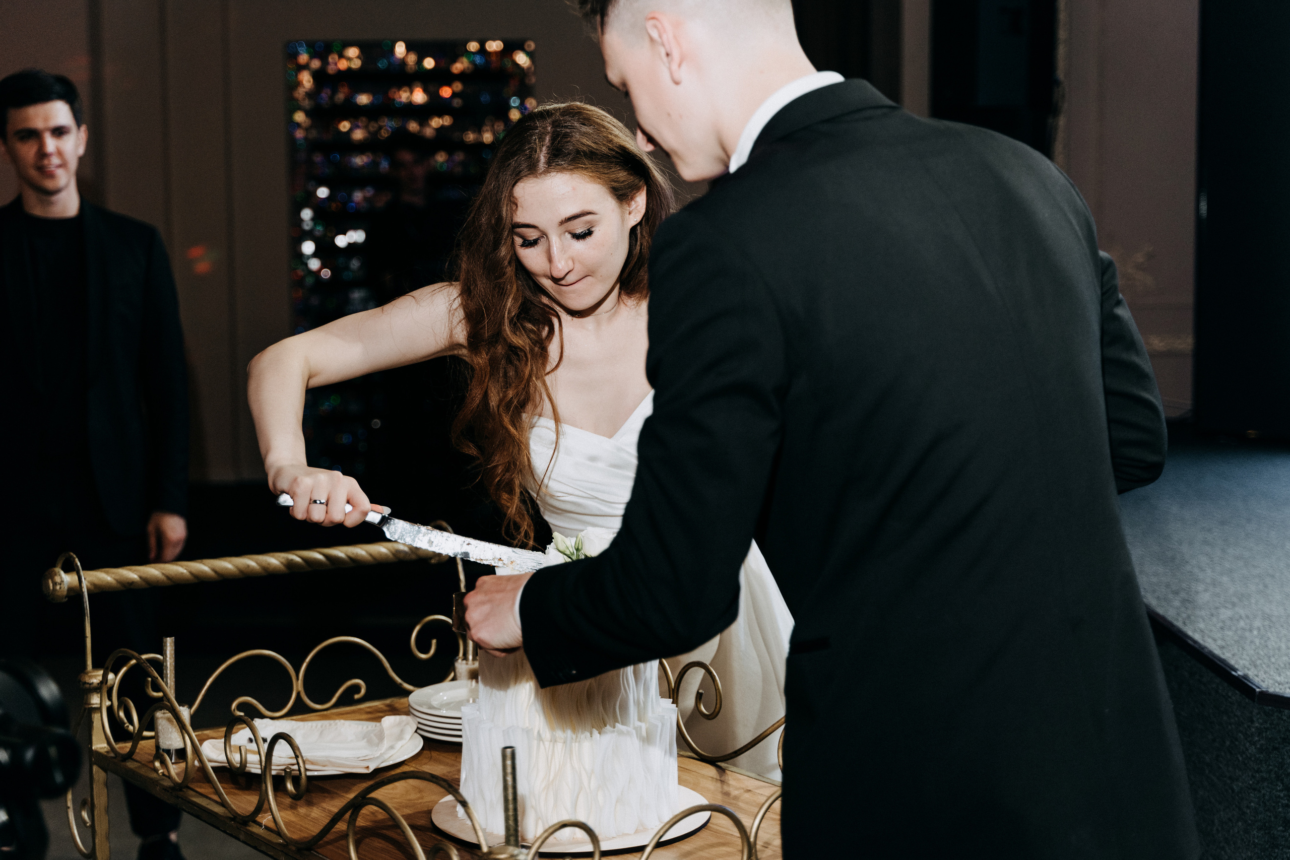 Современная свадьба с винтажным шлейфом в Санкт-Петербурге. Фотограф в Мурманске, Североморске и Санкт-Петербурге Валерия Козлова