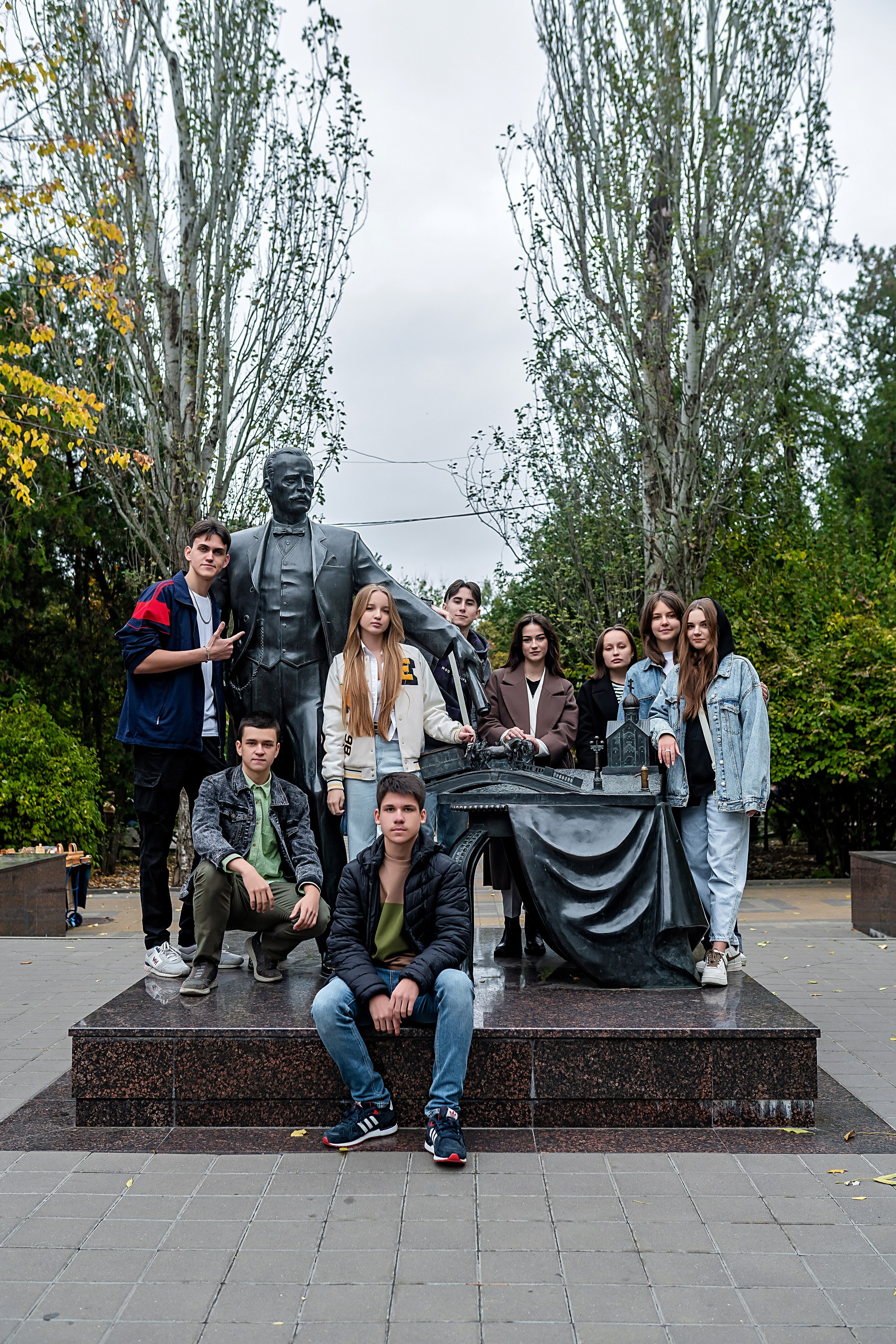 Фотосессия Лицей 1 Класс 11. Современные Выпускные Альбомы в Ростове-на-Дону