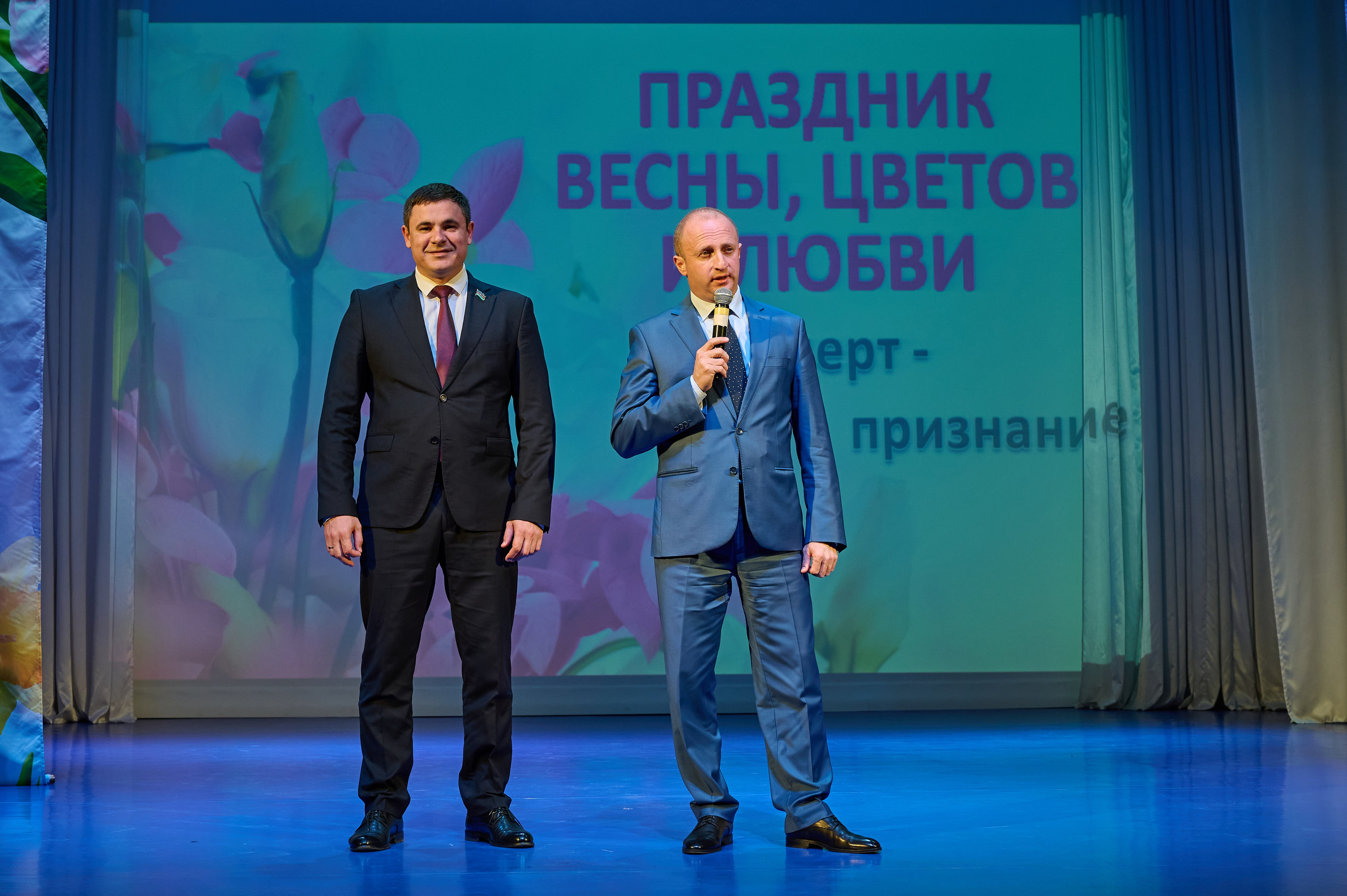 8 марта Марьина роща. Жизнь курорта Кабардинка в фотографиях