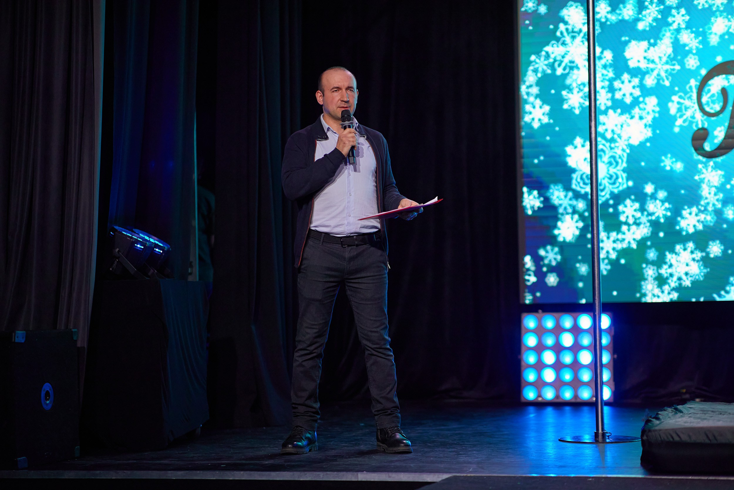 Анонс фоторепортажа с Концерта Грация. POLE DANCE. Photographer for business Mikhail Semenov. Aqua photo studio, photo school