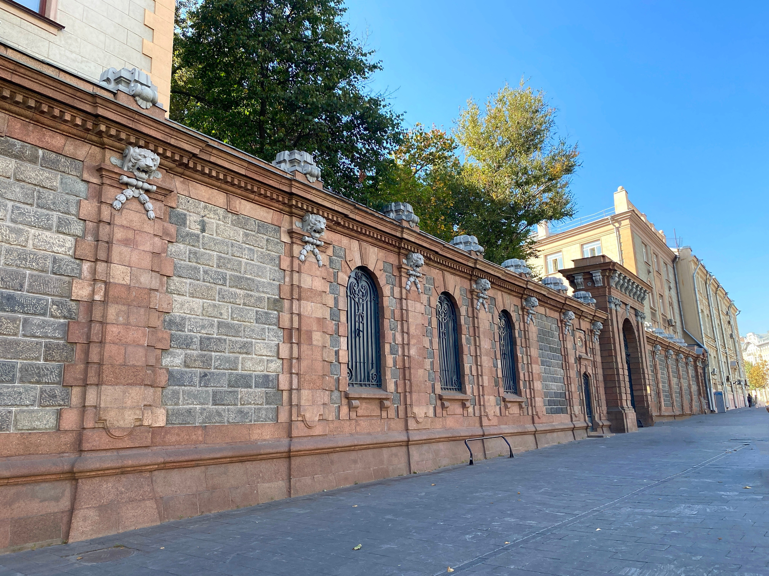 Марина Стеблянская - аттестованный экскурсовод по Москве. П&П — Полезное с Приятным. Фотоэкскурсии — Москва на память. Экскурсовод и фотограф в Москве. Увези столицу в своём альбоме!