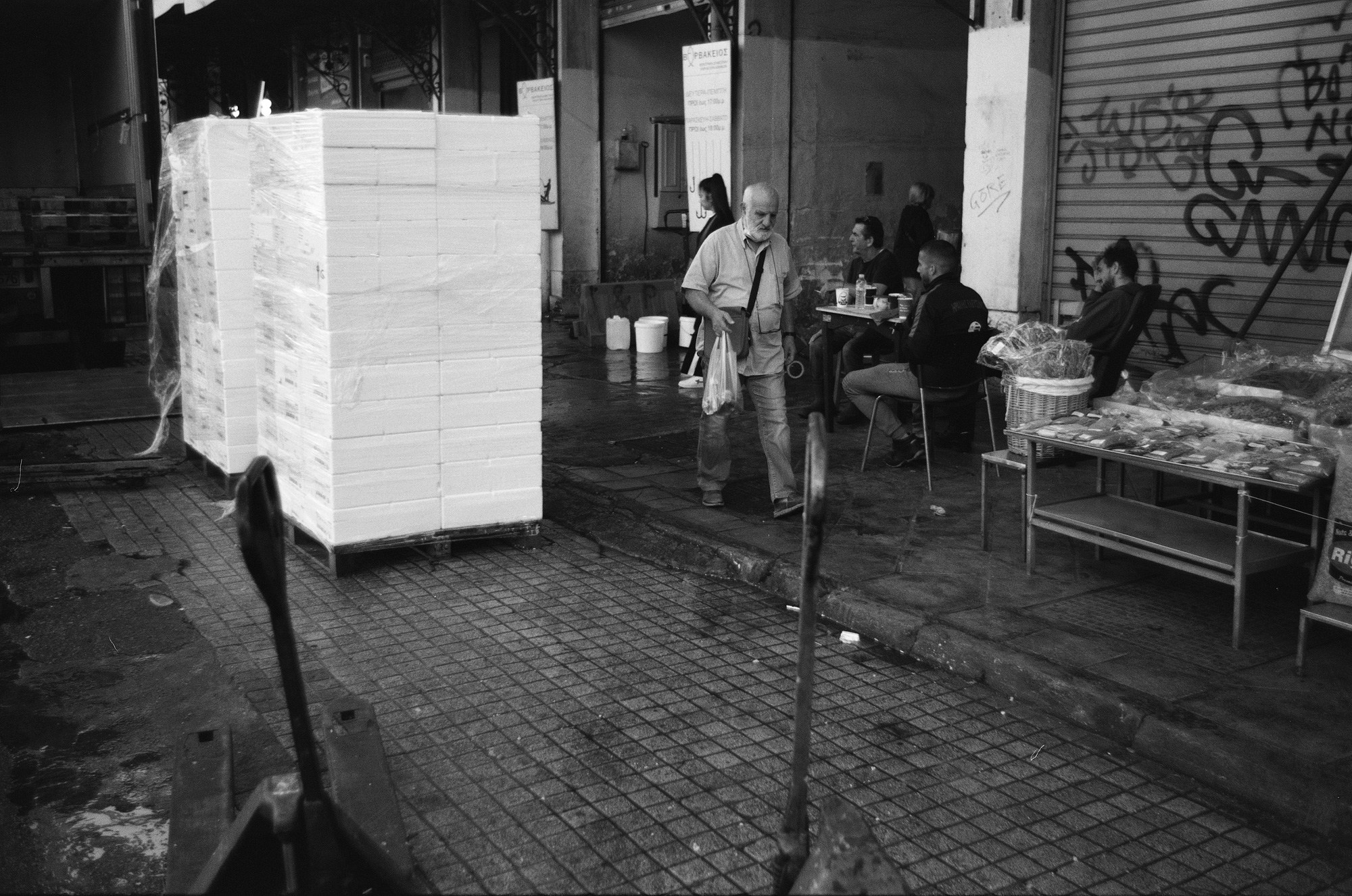 Гастротурист. Один день в Греции. Другой Павел Поцелуев. Фотограф в 2025 году