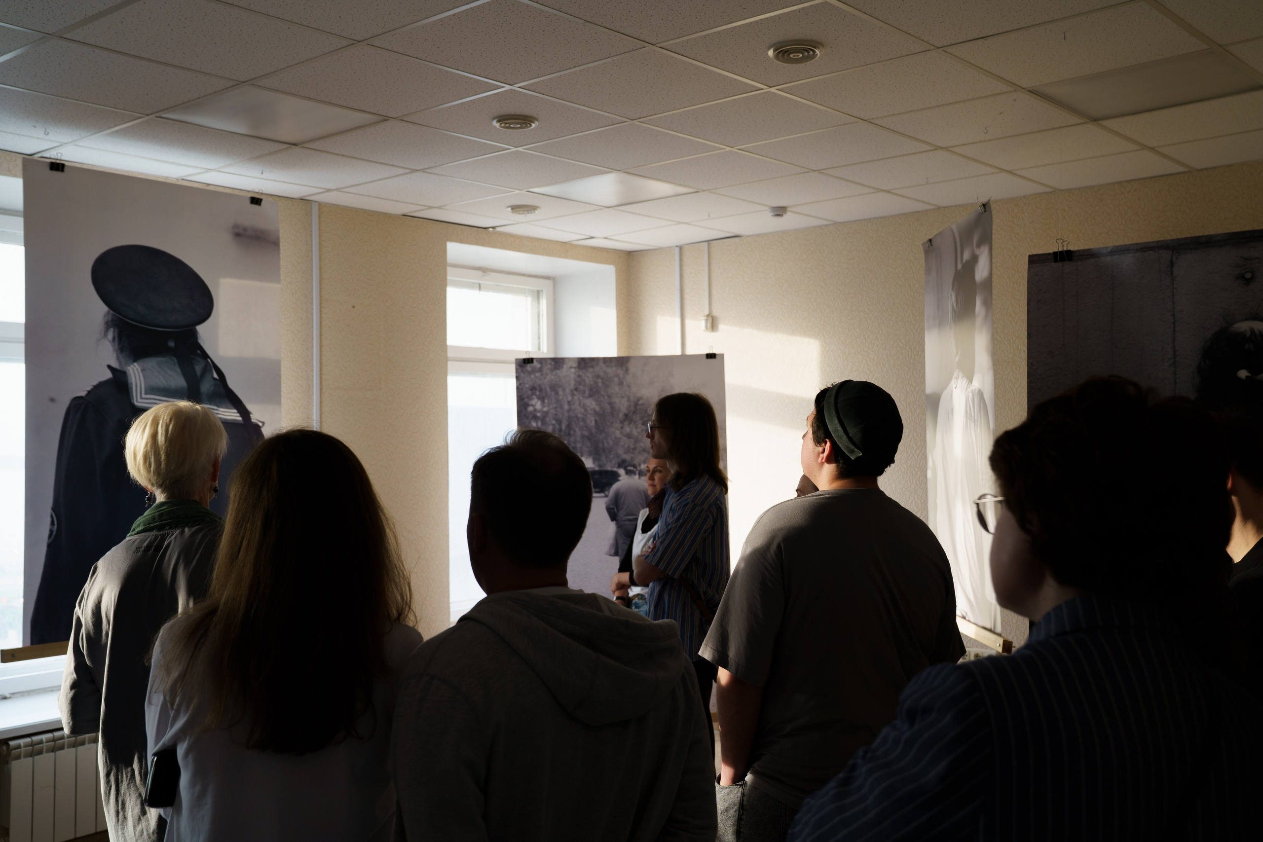 Выставка «Маленький человек» в Нижнем Новгороде. Elena Anosova is an award-winning visual artist