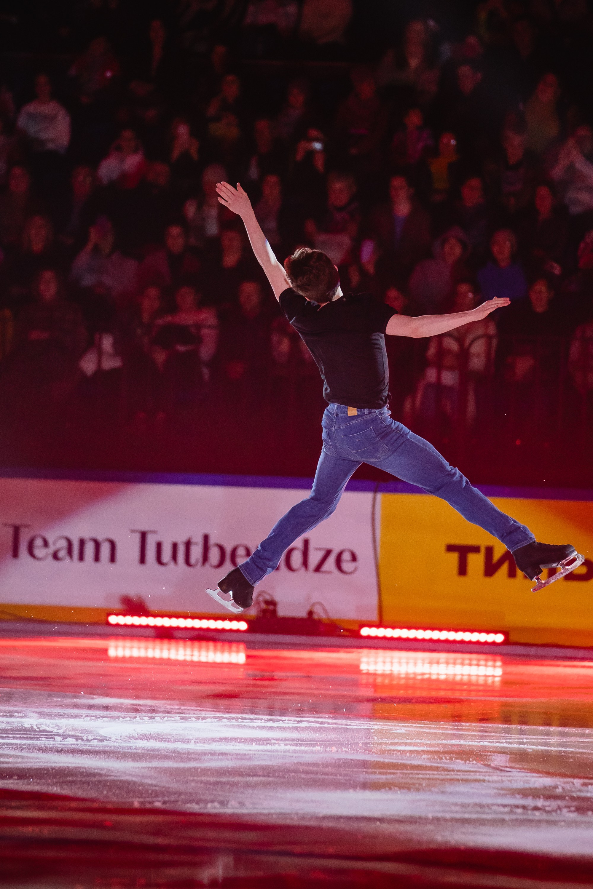 Шоу «Чемпионы на льду» в Новосибирске. Воробьева Ксения — Спортивный и танцевальный фотограф Новосибирск