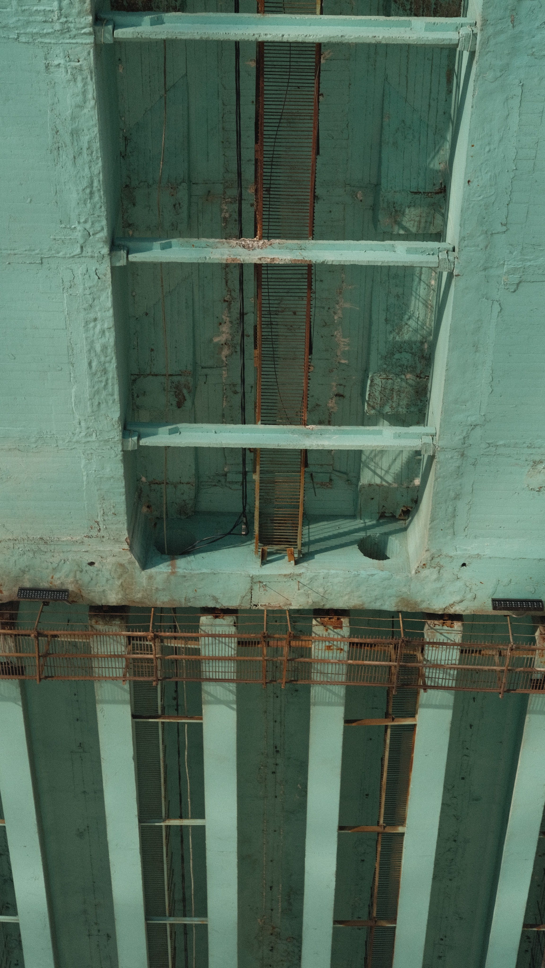 29.03 — 30.03.2025 // фотовыезд в Ярославль. Фотовыставки serebro.gallery, в которых автором можешь стать ты! | Москва